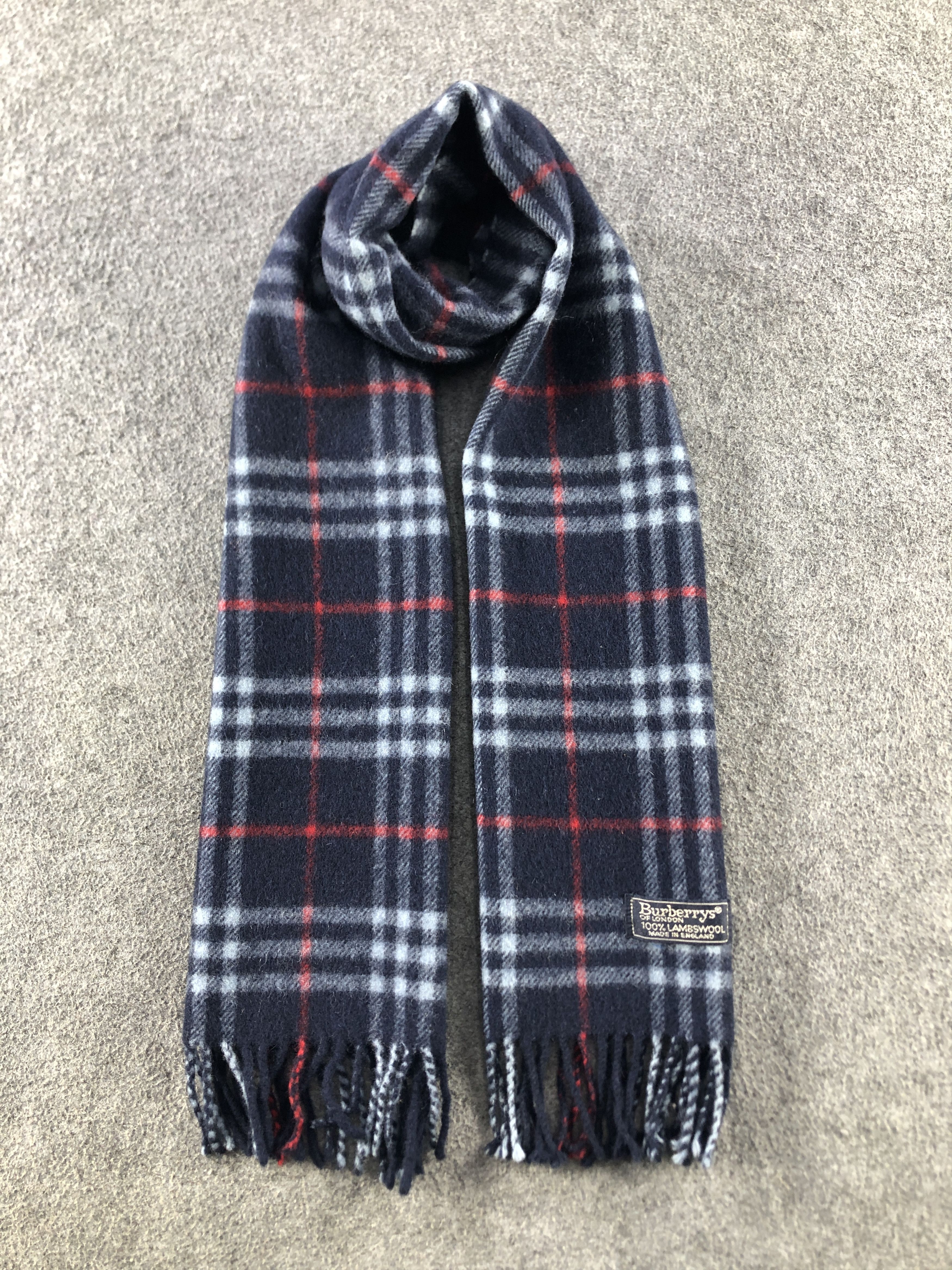 Burberry Burberry Scarf / Muffler / Neckwear P934 Size ONE SIZE - 1 Thumbnail
