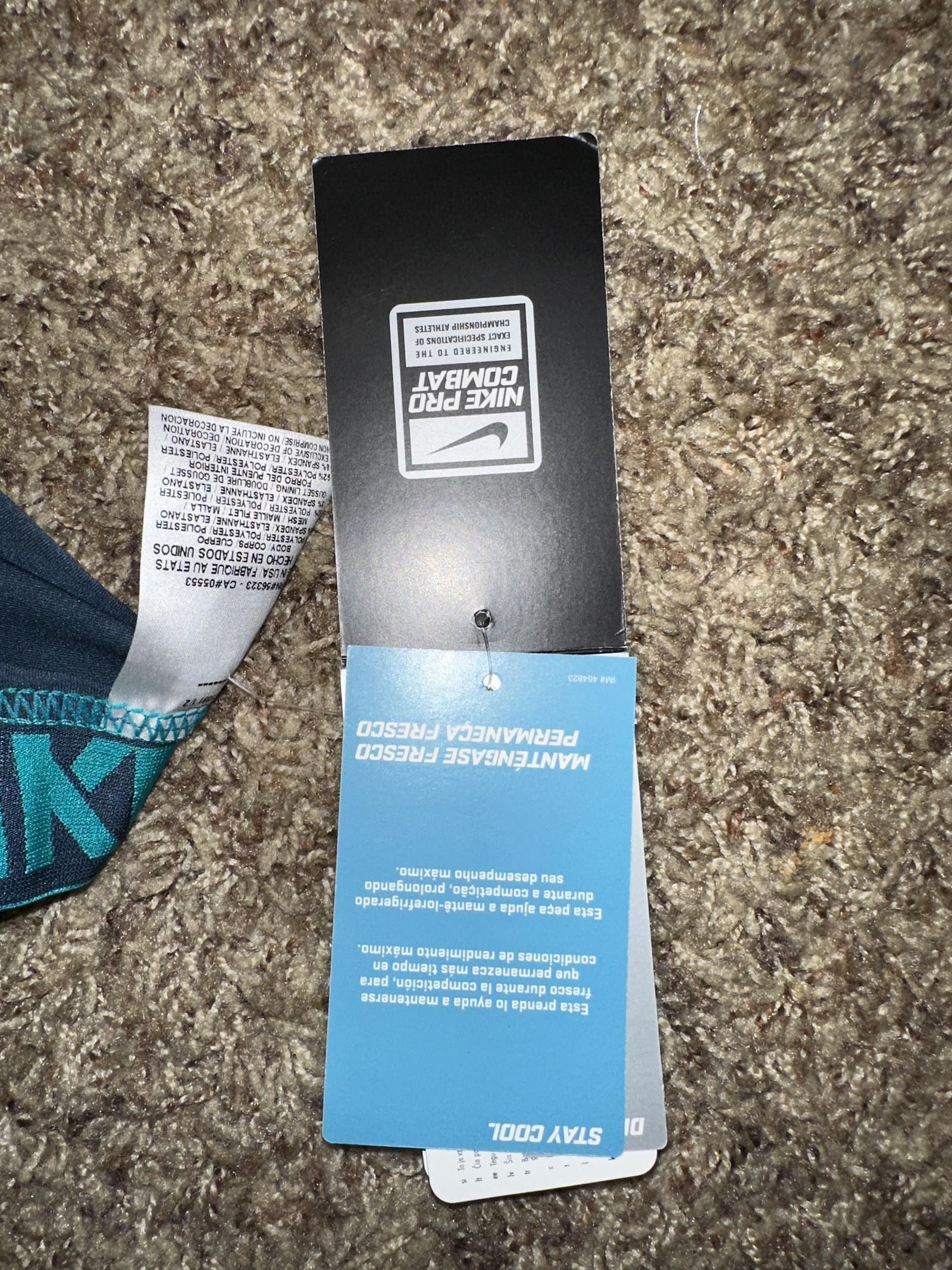 Nike RARE Nike Big Kids (Boy’s) Pro Combat Core Compression Shorts Sample MADE IN USA Size US 26 / EU 42 - 11 Thumbnail