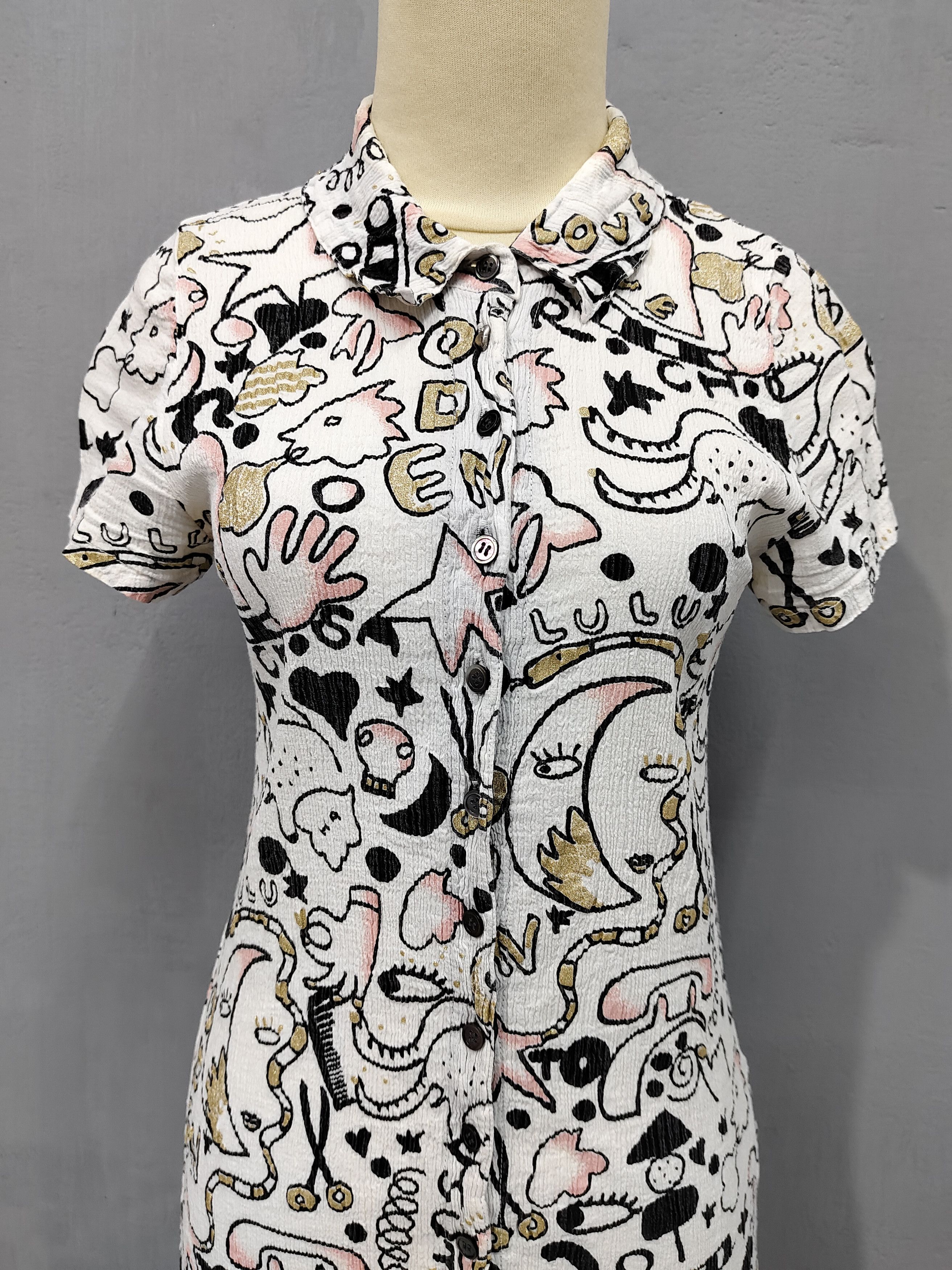 Tsumori Chisato Tsumori Chisato🇯🇵 Pleats Surreal AOP Short Sleeve Shirt Size M / US 6-8 / IT 42-44 - 2 Thumbnail