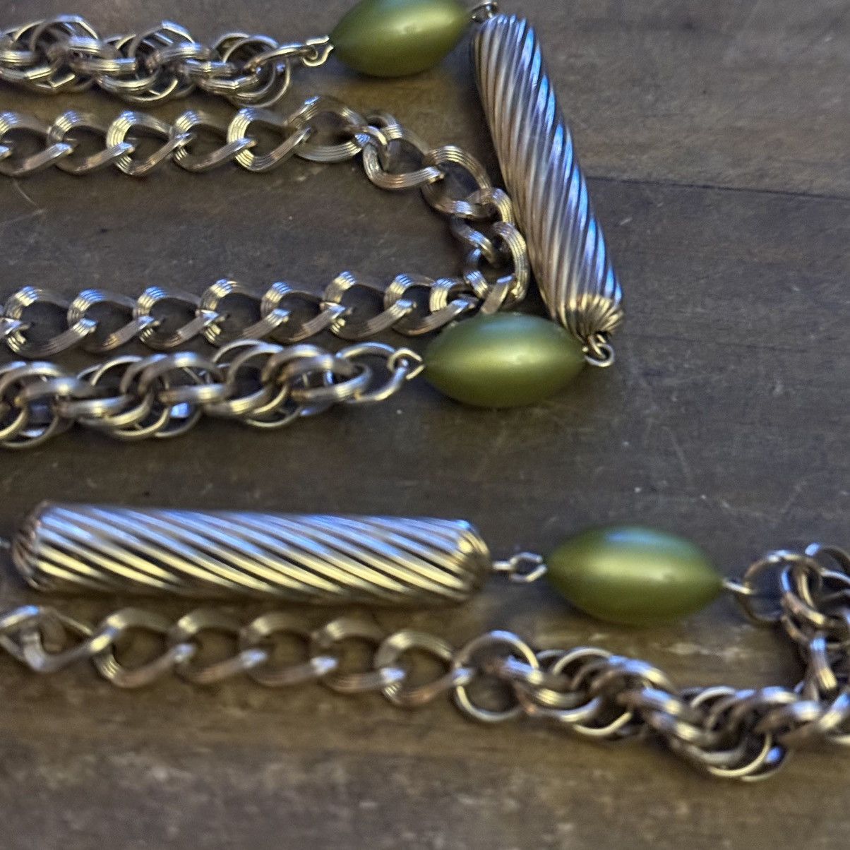Vintage Vintage Sarah Coventry Golden Avocado necklace/bracelet set Size ONE SIZE - 3 Thumbnail
