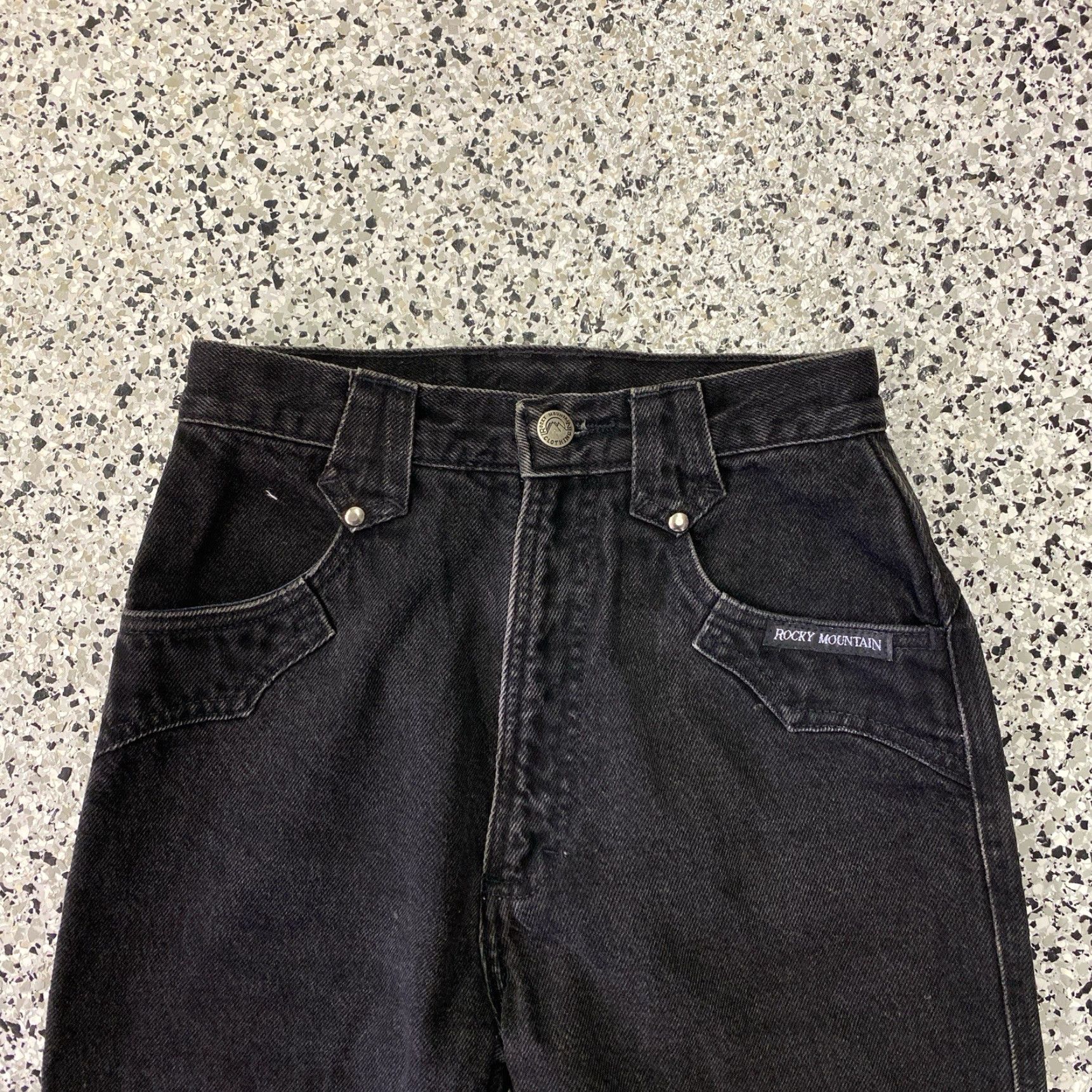 Vintage VINTAGE Rockies Relaxed High Rise Black Denim Jeans Western 27/7 36 long Womens Size 27" / US 4 / IT 40 - 4 Thumbnail