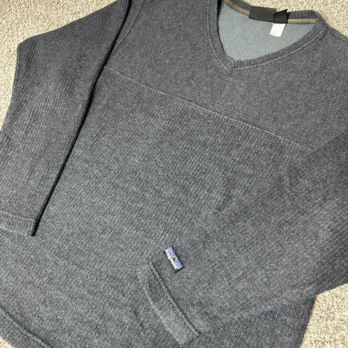 Patagonia × Vintage Vintage Patagonia wool mix knit grey sweater Size US L / EU 52-54 / 3 - 4 Thumbnail