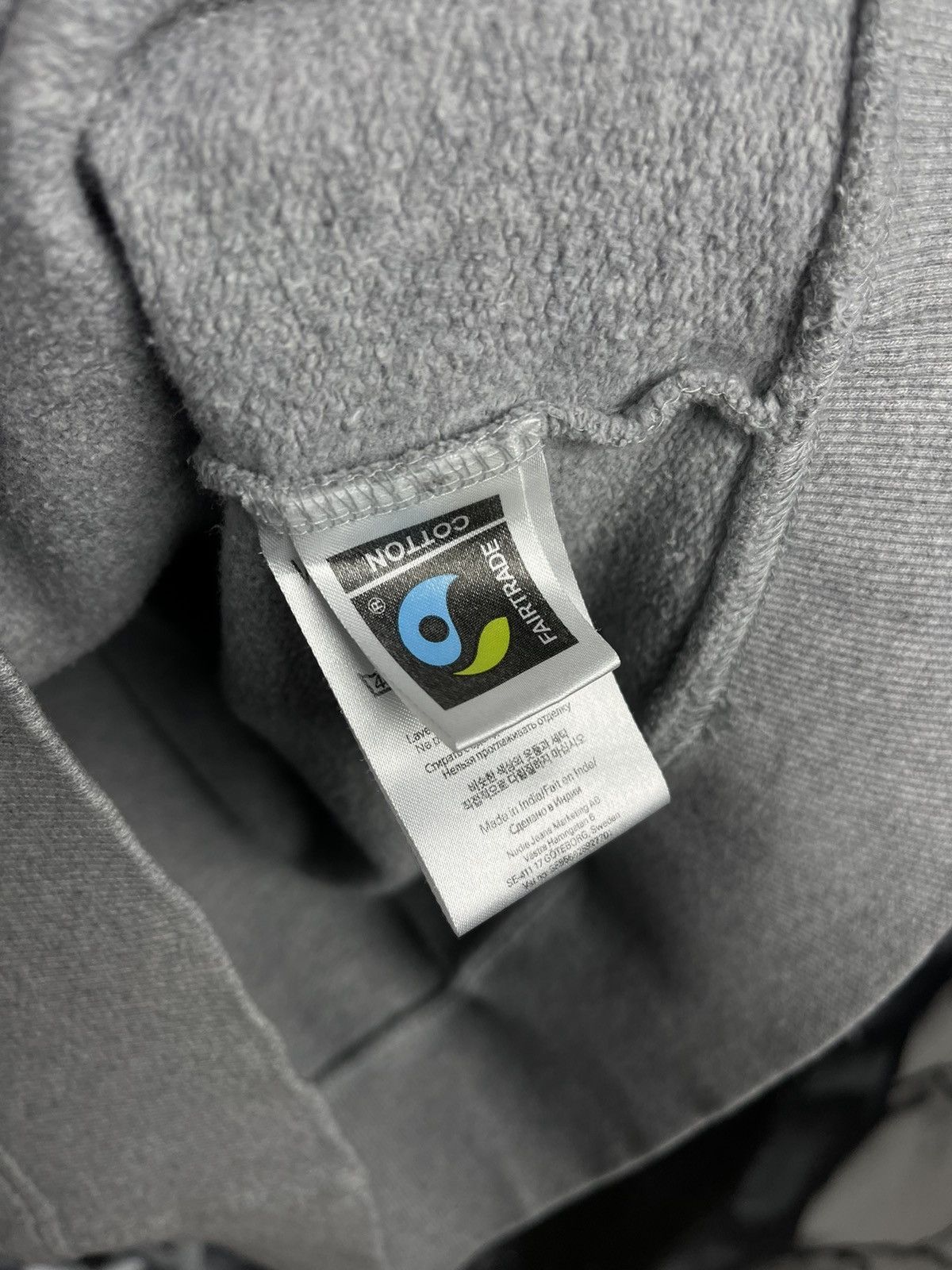 Japanese Brand × Nudie Jeans × Vintage Nudie Jeans Co Frasse Logo Sweatshirt Men’s Size S Size US S / EU 44-46 / 1 - 10 Thumbnail