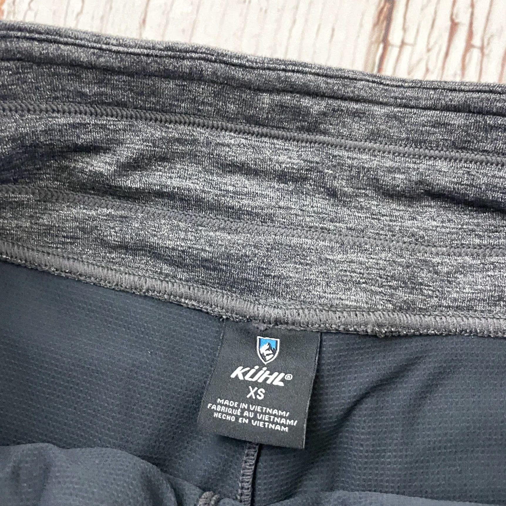 Vintage Kuhl Skirt XS Gray Womens A-Line Short Built In Shorts Outdoor Skirt Skort Logo Size 26" / US 2 / IT 38 - 2 Thumbnail
