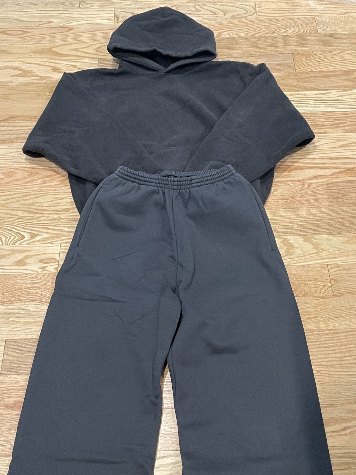 Balenciaga × Gap × Kanye West Yeezy Gap Black Polar Fleece Sweatsuit Large & Medium Size US L / EU 52-54 / 3 - 3 Thumbnail