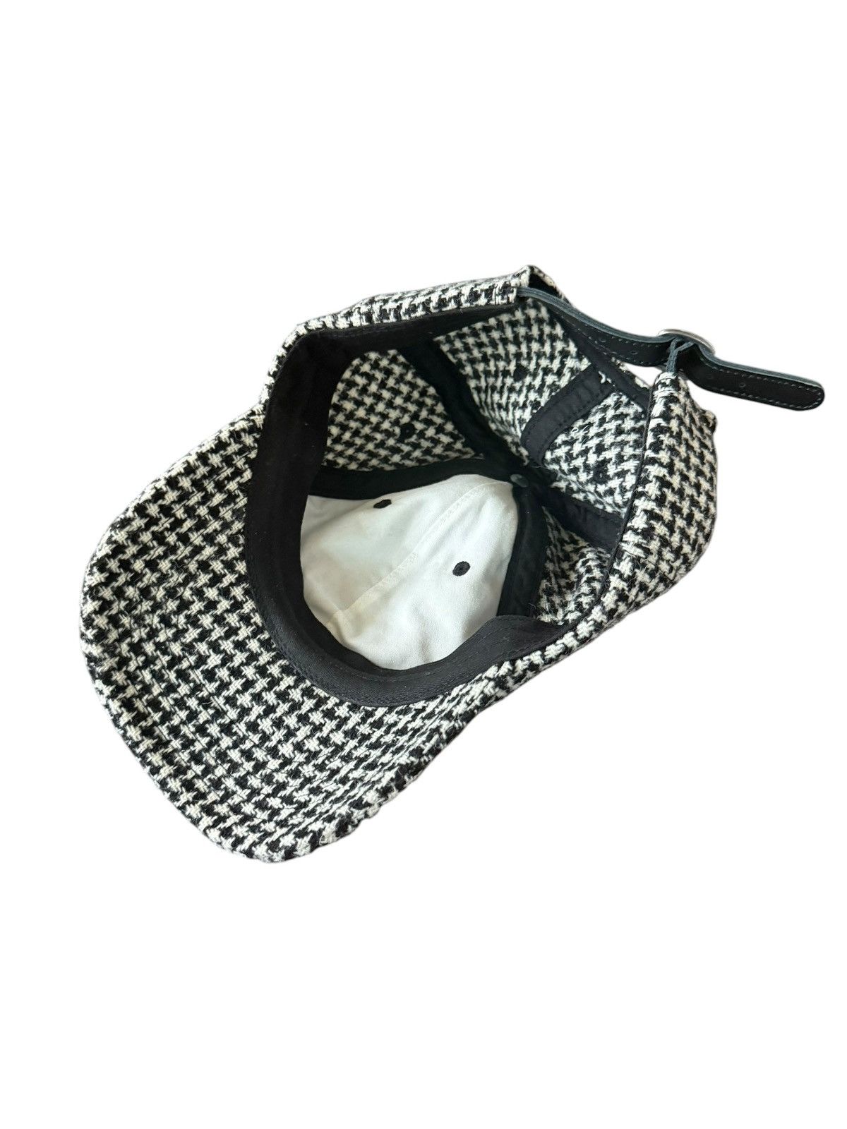 Supreme Supreme Harris Tweed Harris Tweed Classic Logo 6 Panel White Size ONE SIZE - 5 Thumbnail