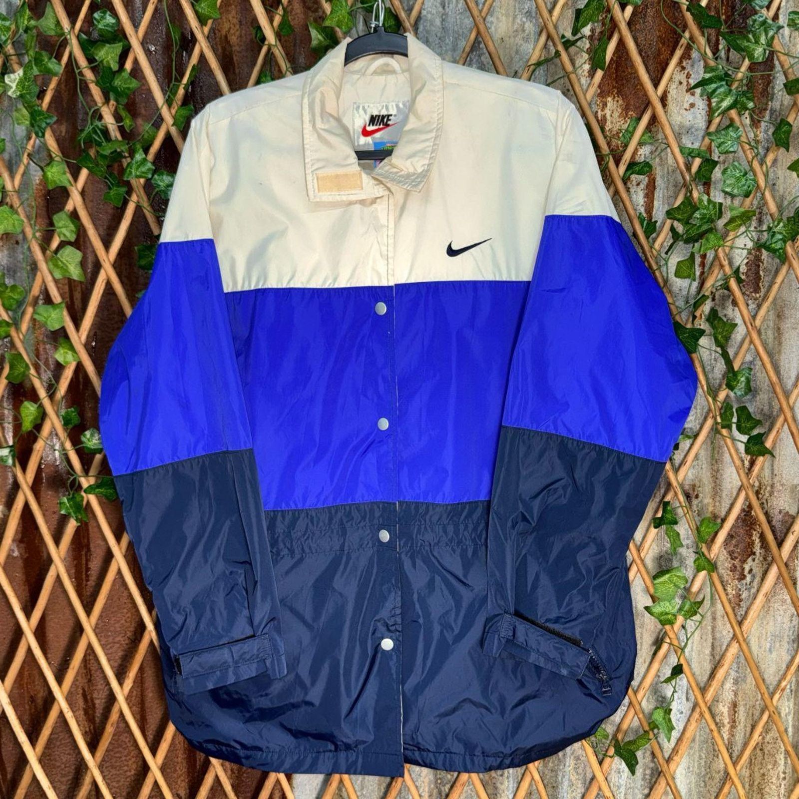 Nike Vintage y2k nike 1990s embroidered button up coaches jacket Size US XL / EU 56 / 4 - 1 Thumbnail