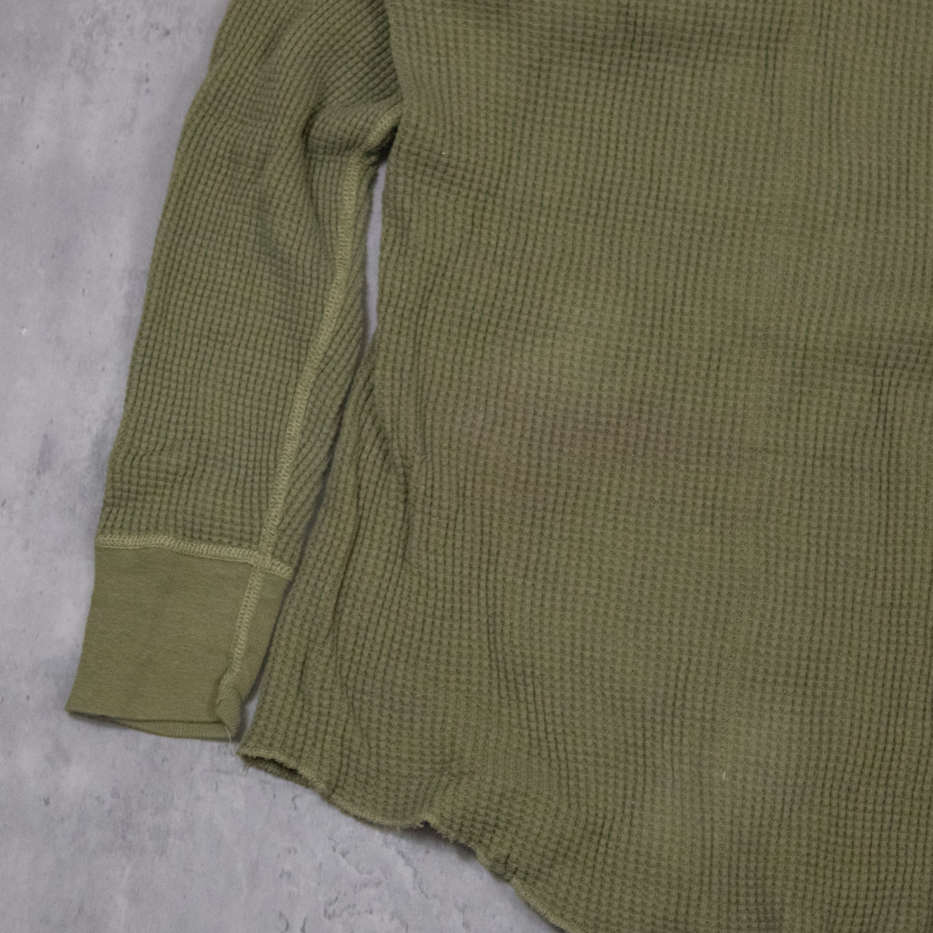 Vintage Vintage 1990’s Waffle Long Sleeve Green Thermal T-Shirt Size US S / EU 44-46 / 1 - 8 Thumbnail