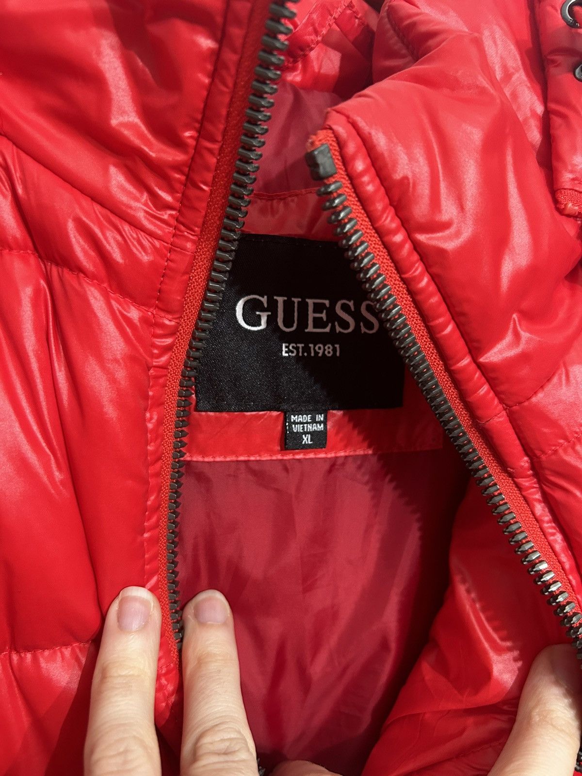 Guess Guess puffer jacket glossy red Size US XL / EU 56 / 4 - 8 Thumbnail
