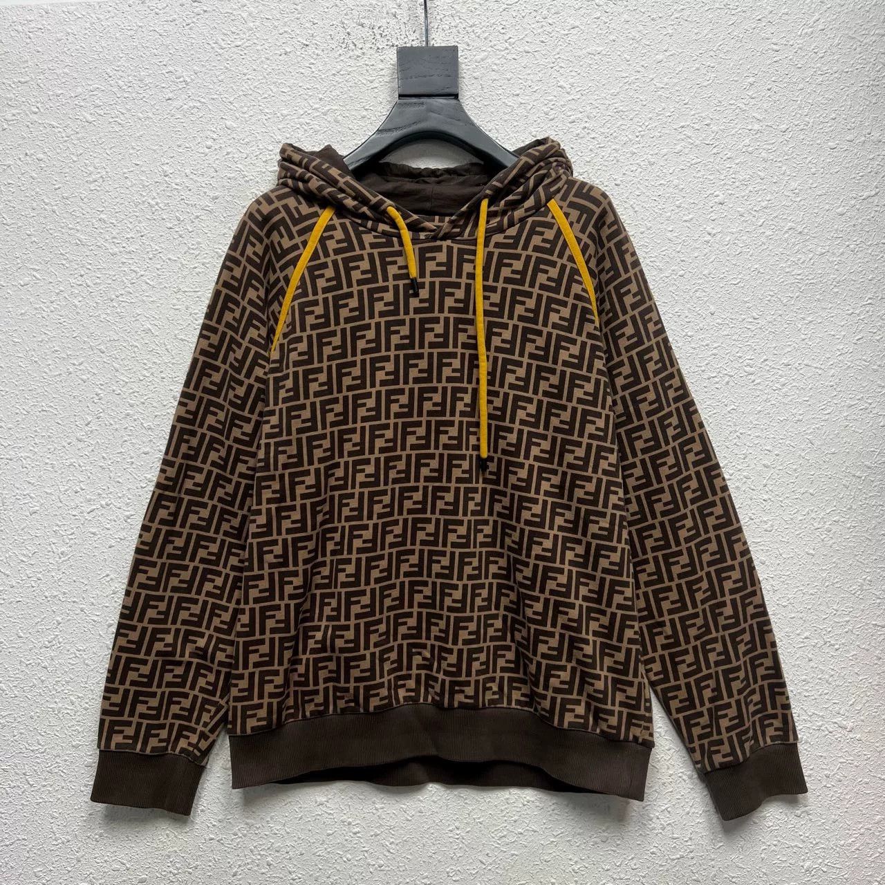 Fendi Fendi FF Logo Print Hoodie Size US XL / EU 56 / 4 - 1 Thumbnail