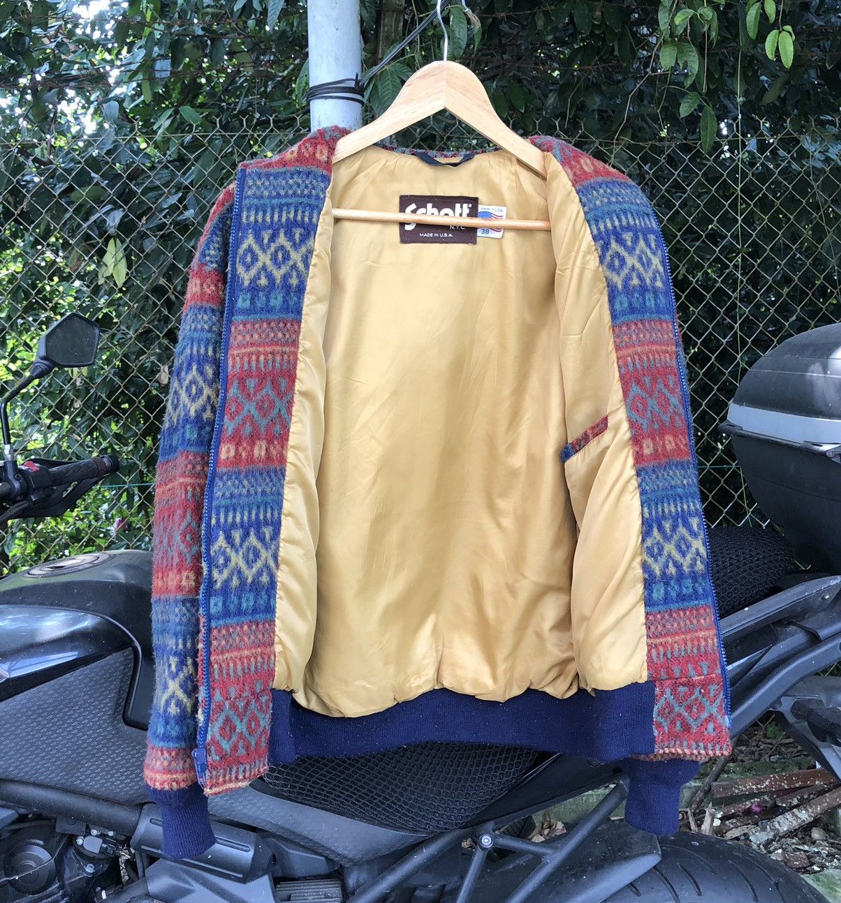 Schott VTG Schott NYC Wool Navajo Blanket Bomber Jacket Made In 🇺🇸 Size US M / EU 48-50 / 2 - 16 Thumbnail