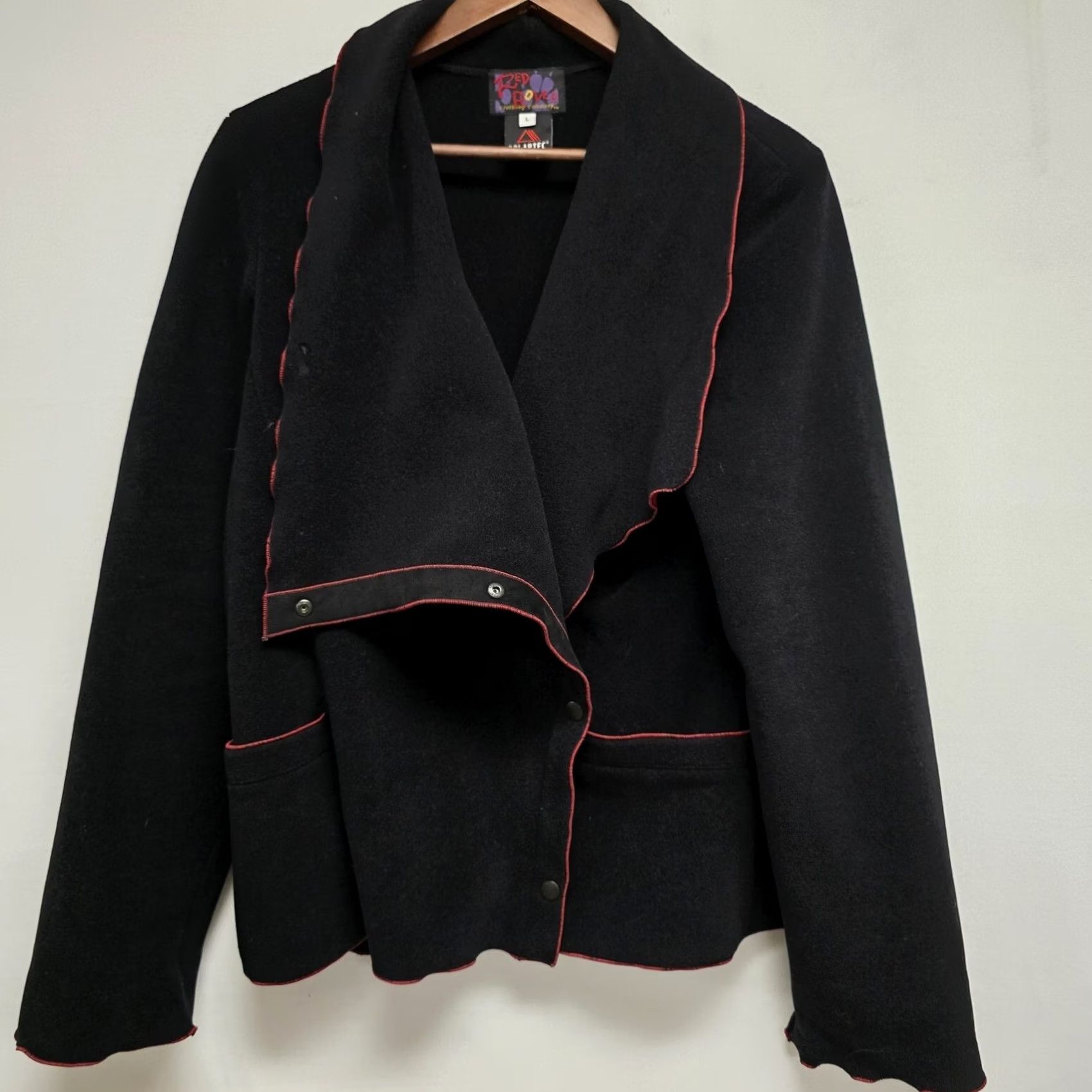 Brandblack VINTAGE Red Rover Fleece Coat Women L Black Red Regal Jacket Raincoat cowl neck Snap Front Mid-Length Size L / US 10 / IT 46 - 5 Thumbnail