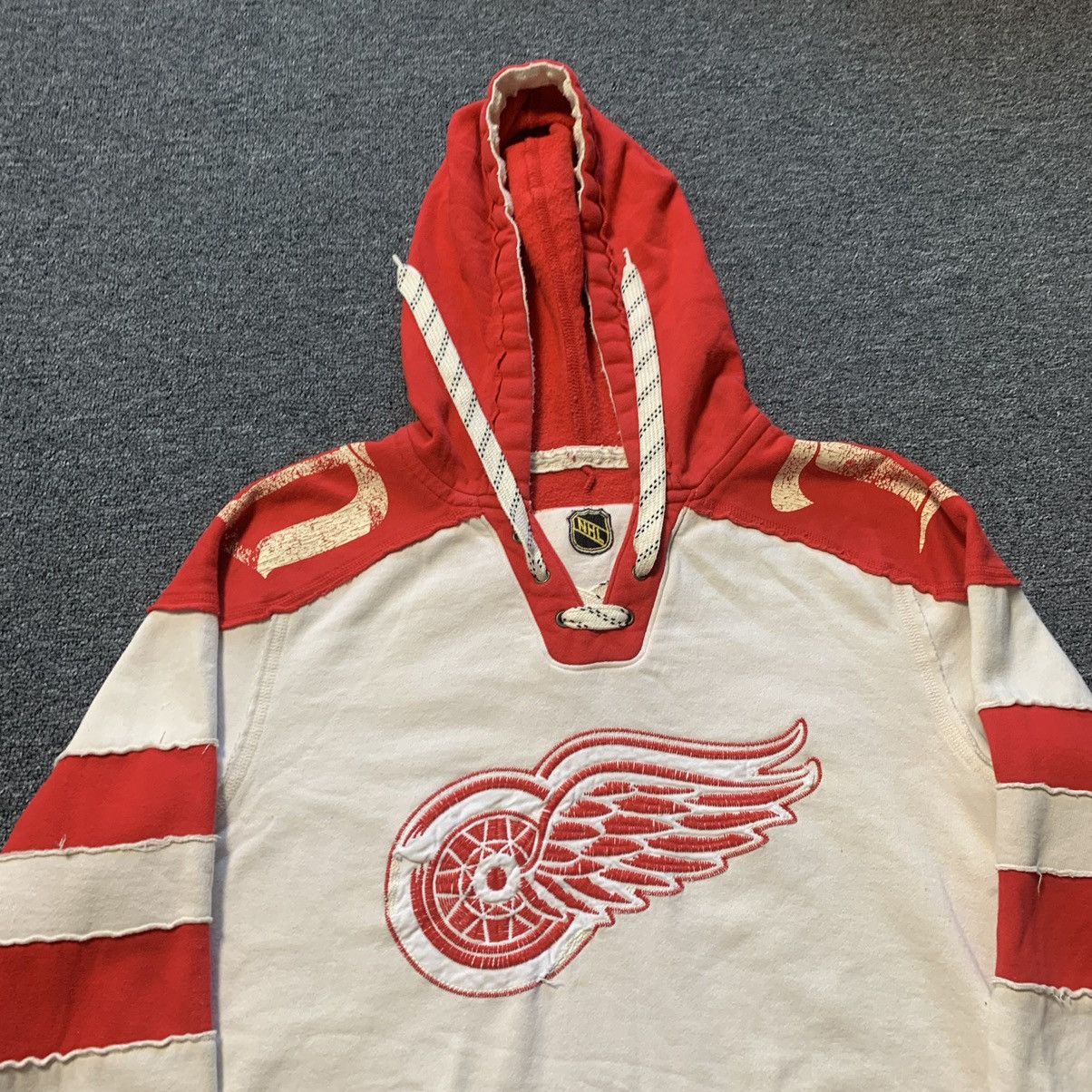 NHL Vintage 90s Detroit Redwings Embroidered logo nhl hoodie y2k Size US M / EU 48-50 / 2 - 6 Thumbnail