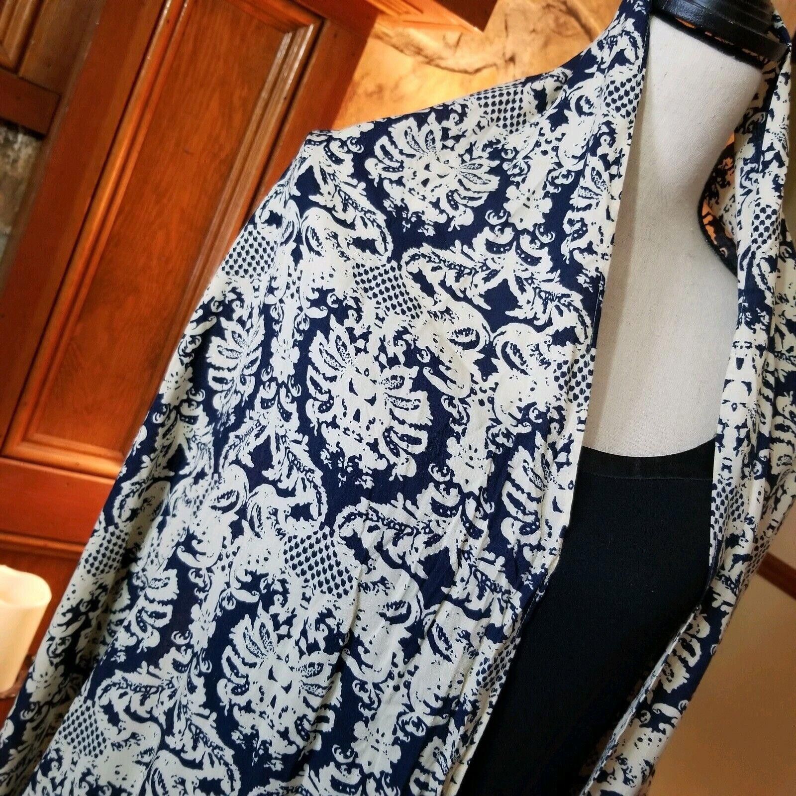 Designer Unbranded Womens Shawl Blue And Tan One Size open front Size ONE SIZE - 2 Thumbnail