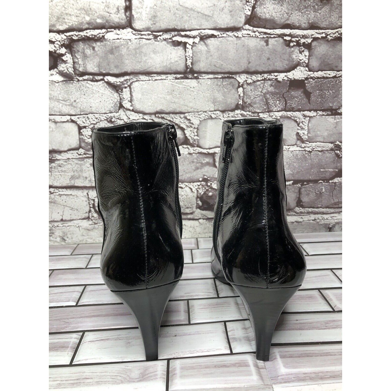 Aigner Etienne Aigner Filly Black Patent Leather Side Zipper Heel B Size US 9.5 / IT 39.5 - 4 Thumbnail