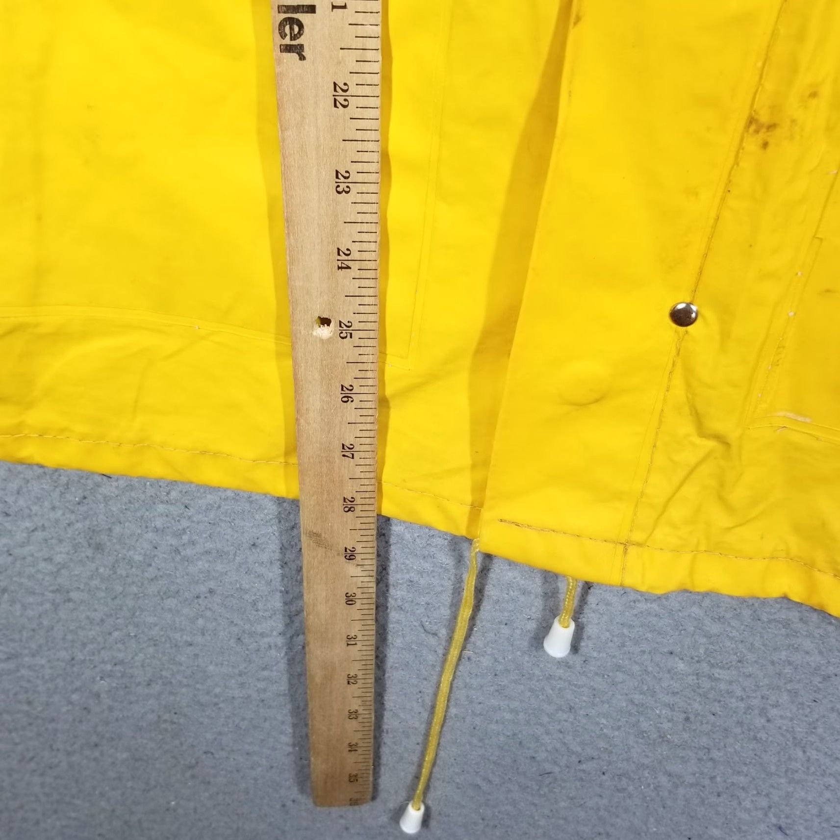 Vintage VINTAGE Anheuser-Busch Busch Beer Rain Jacket Mens Medium Yellow 80s Outdoor Casual All Seasons Zipper Size US M / EU 48-50 / 2 - 6 Thumbnail