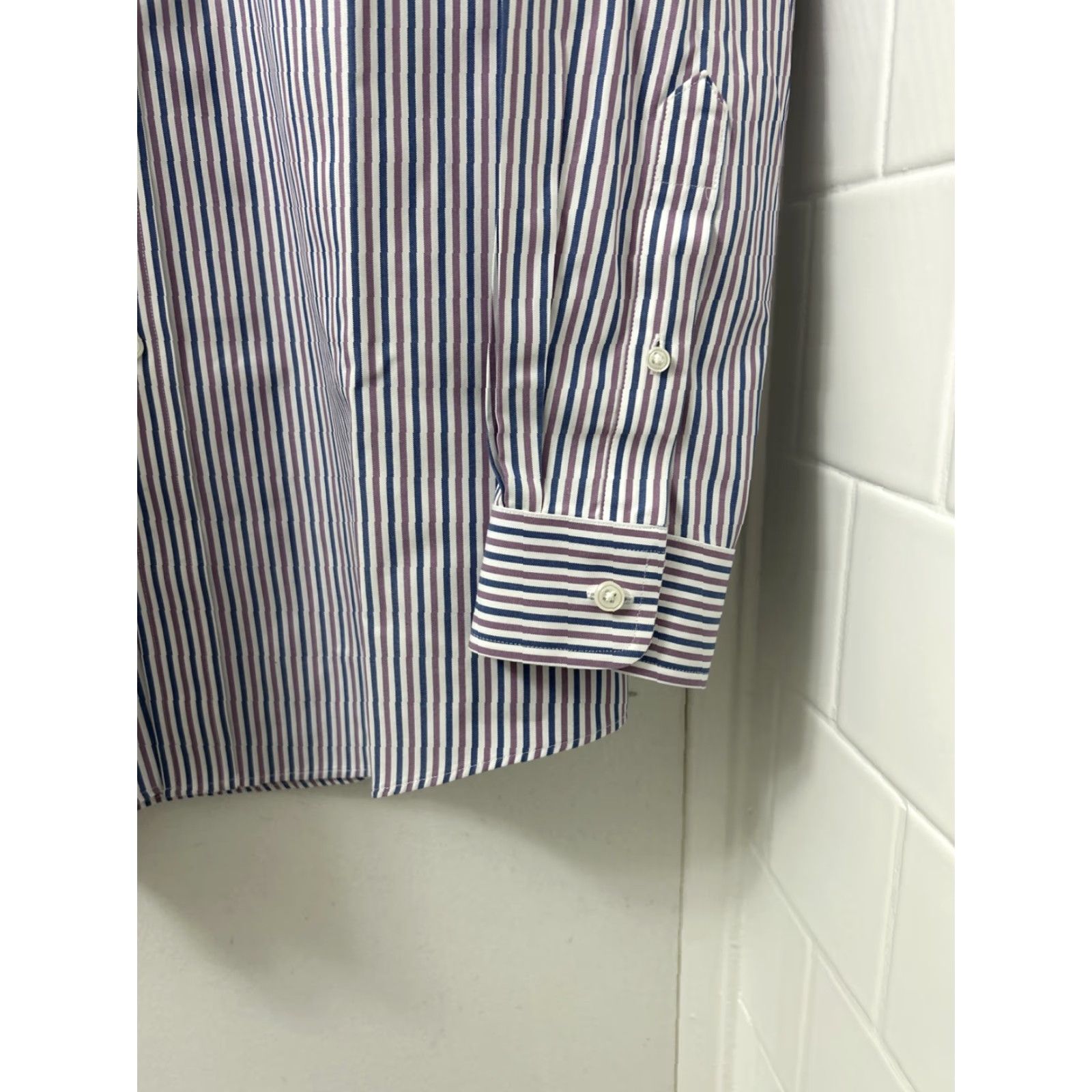 Vintage LL Bean Shirt Mens 15.5 Blue Purple Striped Pinpoint Oxford Traditional Fit L/S Button-Up Size US L / EU 52-54 / 3 - 7 Thumbnail