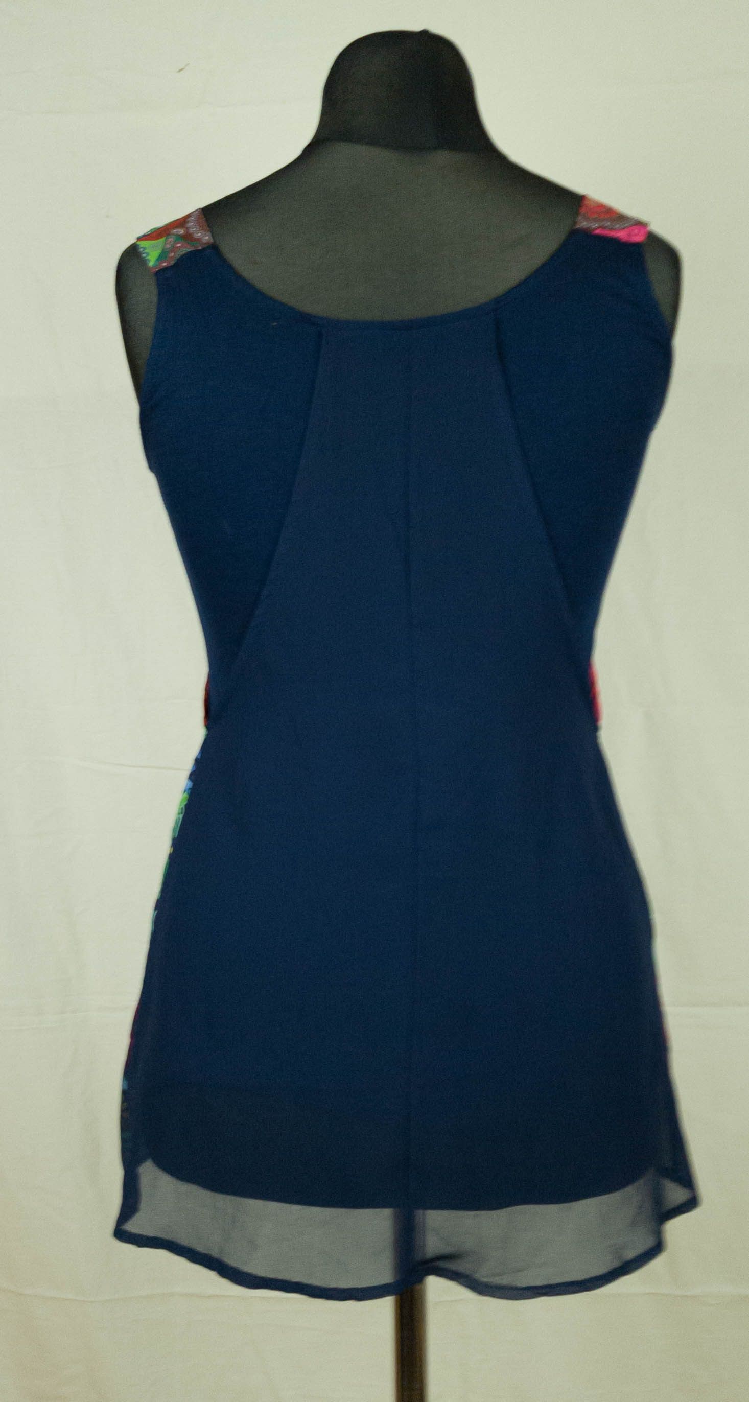 Desigual Desigual womens top vest tank viscose size S ( LABEL XS) Size S / US 4 / IT 40 - 2 Thumbnail