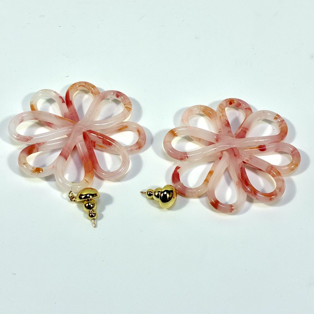 Cult Gaia Cult Gaia Acrylic Blossom Flower Azalea Earrings Pink NWT Size ONE SIZE - 7 Thumbnail