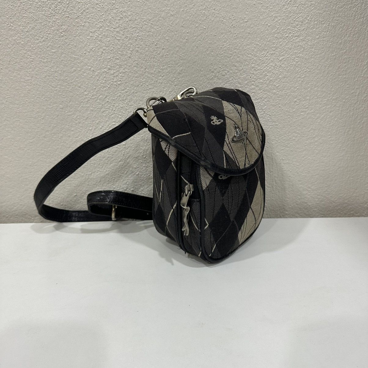 Vivienne Westwood ‼️YES‼️ VIVIENNE WESTWOOD LONDON SMALL SHOULDER & BELT BAG Size ONE SIZE - 10 Thumbnail