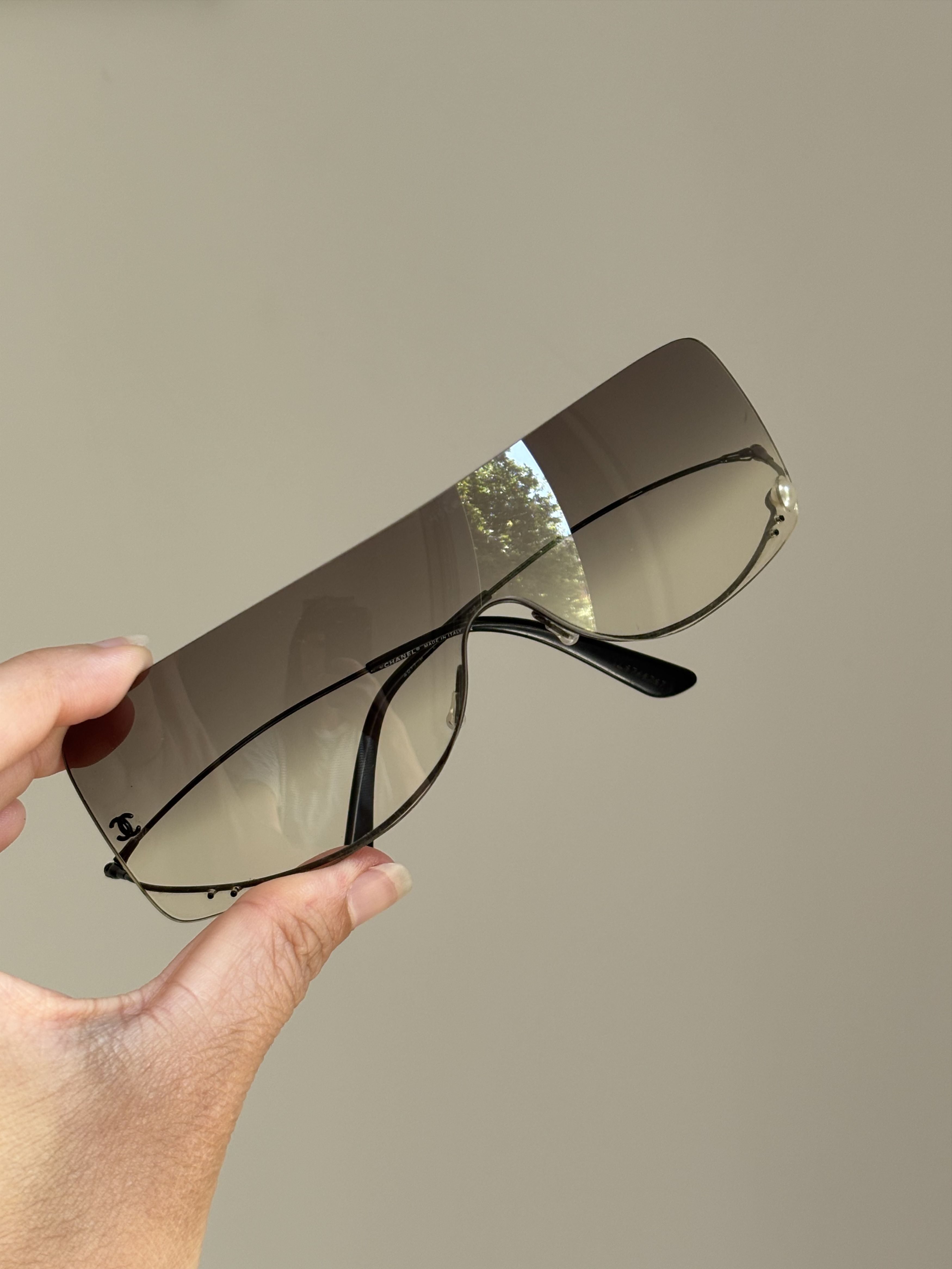 Chanel Chanel Sunglasses 4077-H CC Rhinestone Rimless 4017 Vintage Size ONE SIZE - 3 Thumbnail