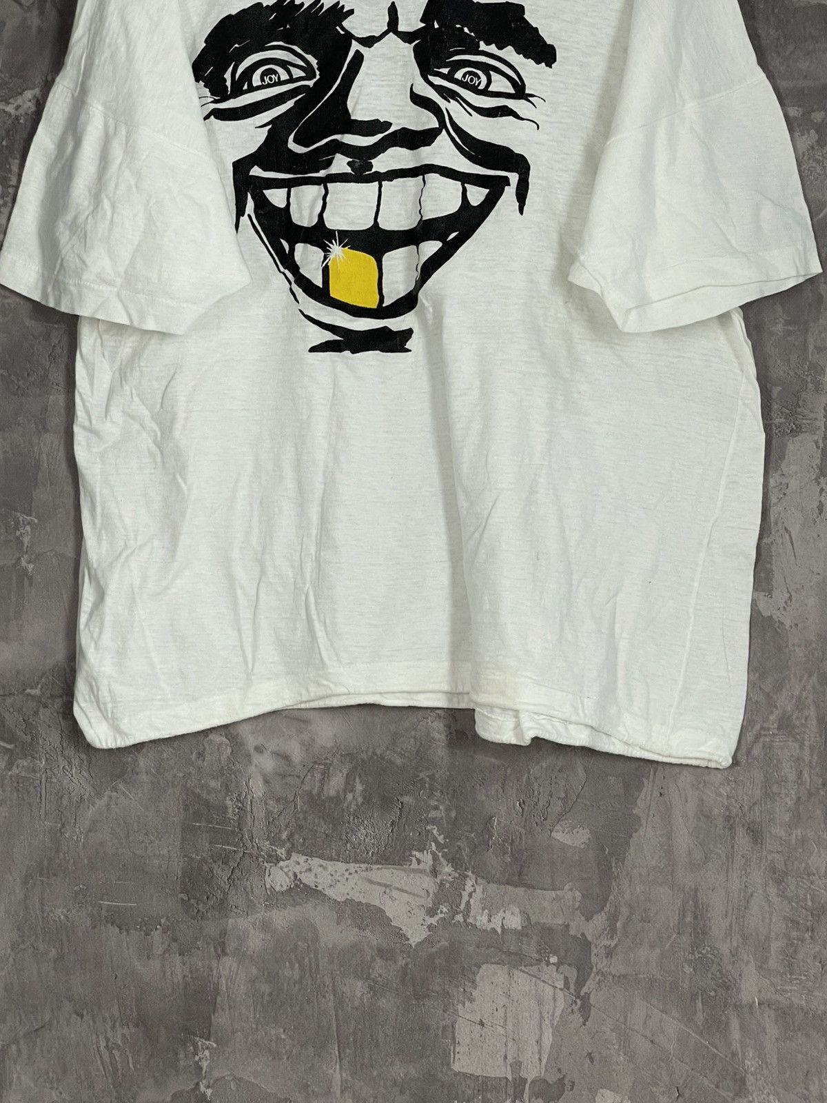 Japanese Brand Vintage Joy Humour Face Y2K Rare T shirt Size US L / EU 52-54 / 3 - 5 Thumbnail