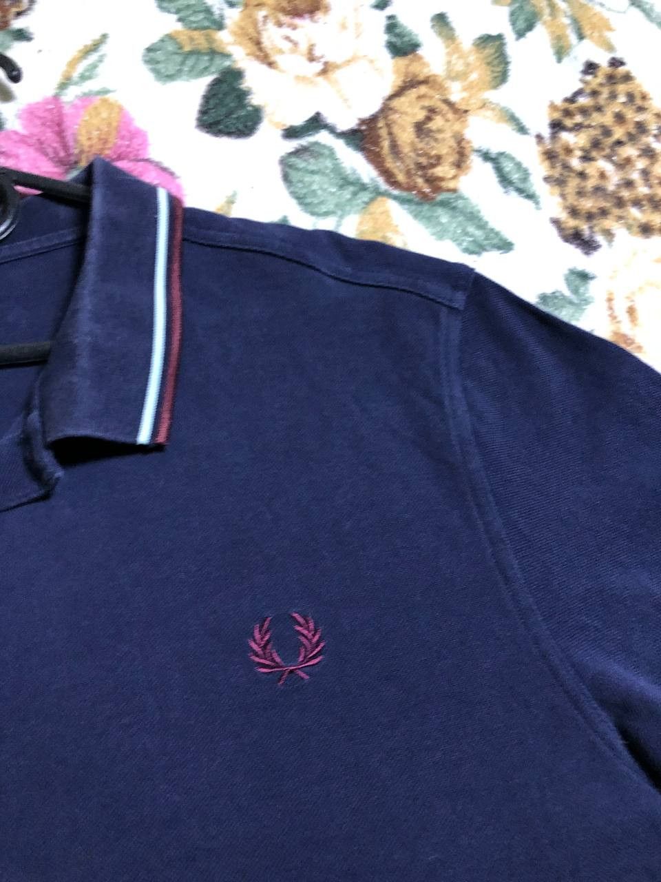 Fred Perry Fred Perry Men's Polo Shirt Embroidered Logo Navy Size US XXL / EU 58 / 5 - 6 Thumbnail