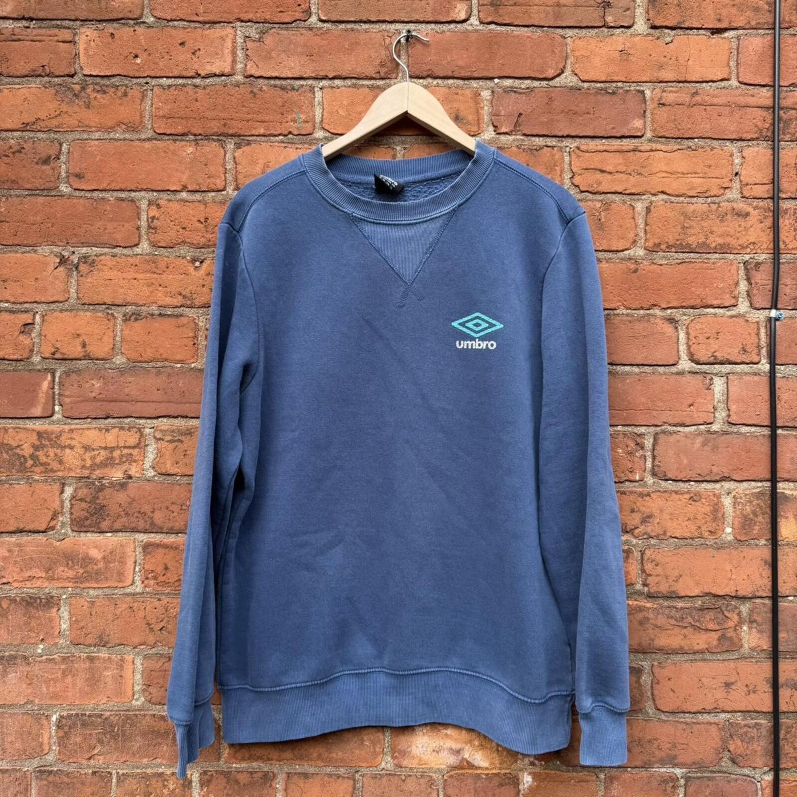Umbro vintage Umbro crewneck sweatshirt 00s XL Size US XL / EU 56 / 4 - 2 Thumbnail