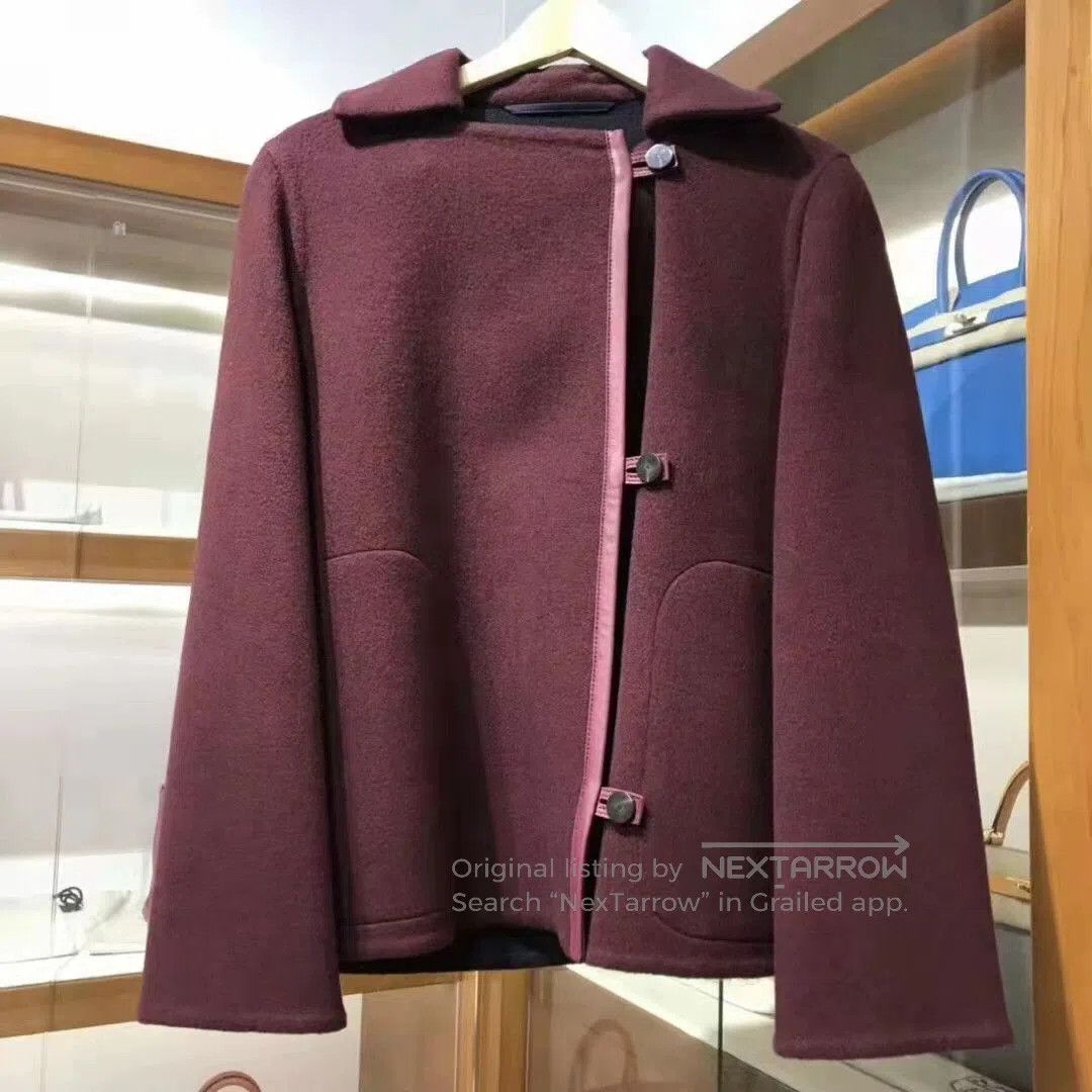 Hermes Hermes Women's Short Cashmere Coat. Size US M / EU 48-50 / 2 - 1 Thumbnail
