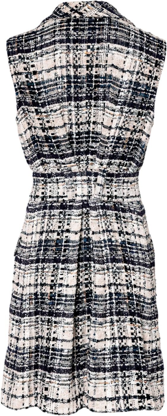 Chanel CHANEL Spring 2006 Tweed Bouclé Belted Dress CC Buttons Size S / US 4 / IT 40 - 3 Thumbnail