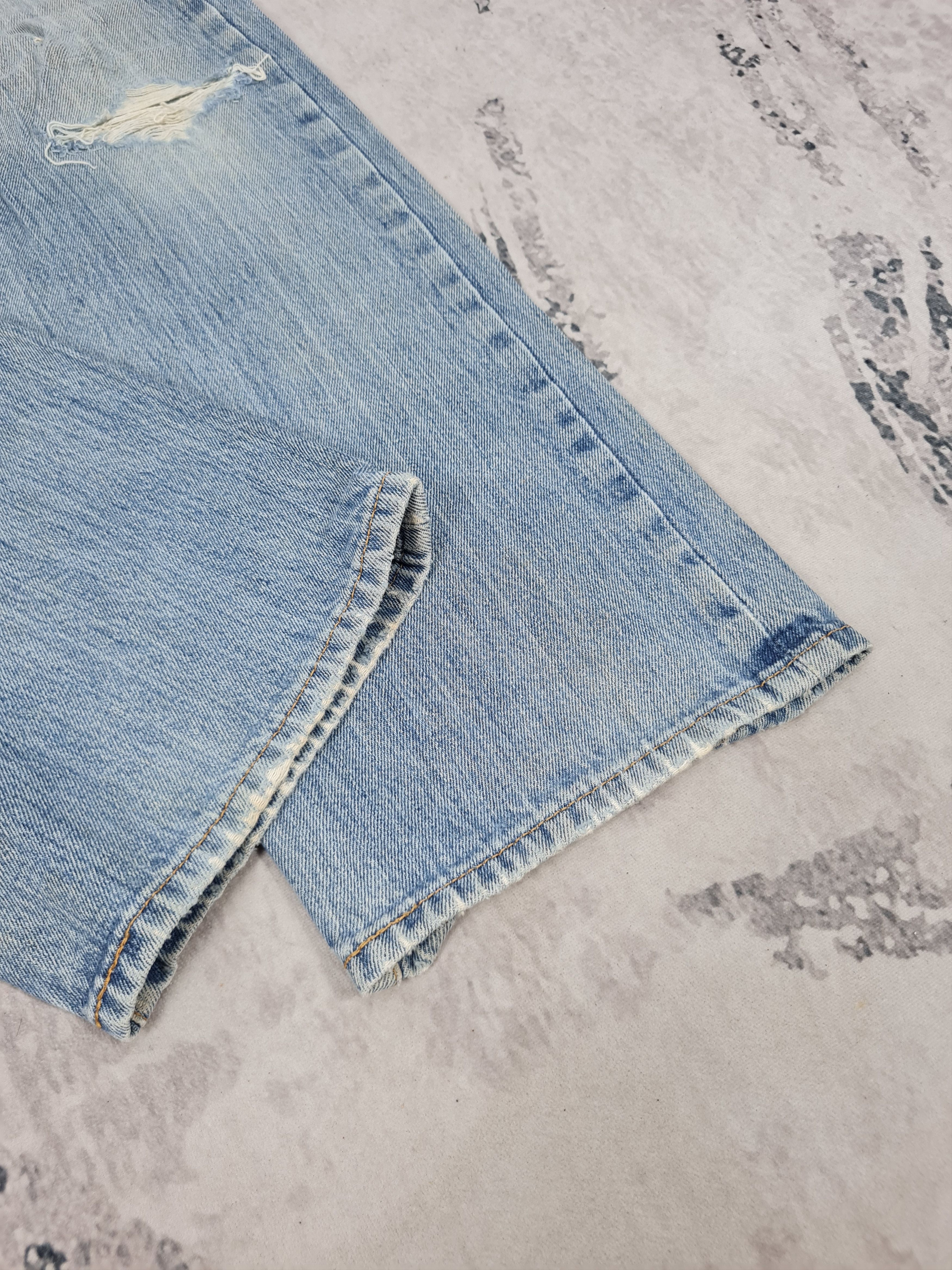 Levi's Vtg LEVIS 501 Distressed Faded Ripped Jeans L0385 Size 34X29 Size US 34 / EU 50 - 8 Thumbnail