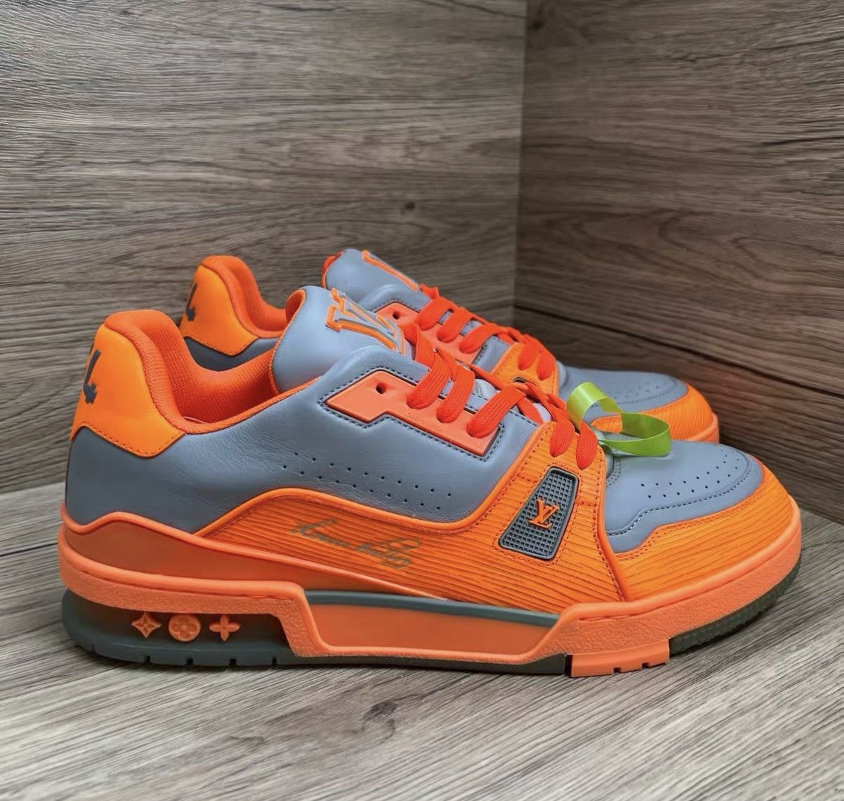 Louis Vuitton Louis Vuitton Trainer Grey & Orange Sneakers J41 Size US 8.5 / EU 41-42 - 4 Thumbnail