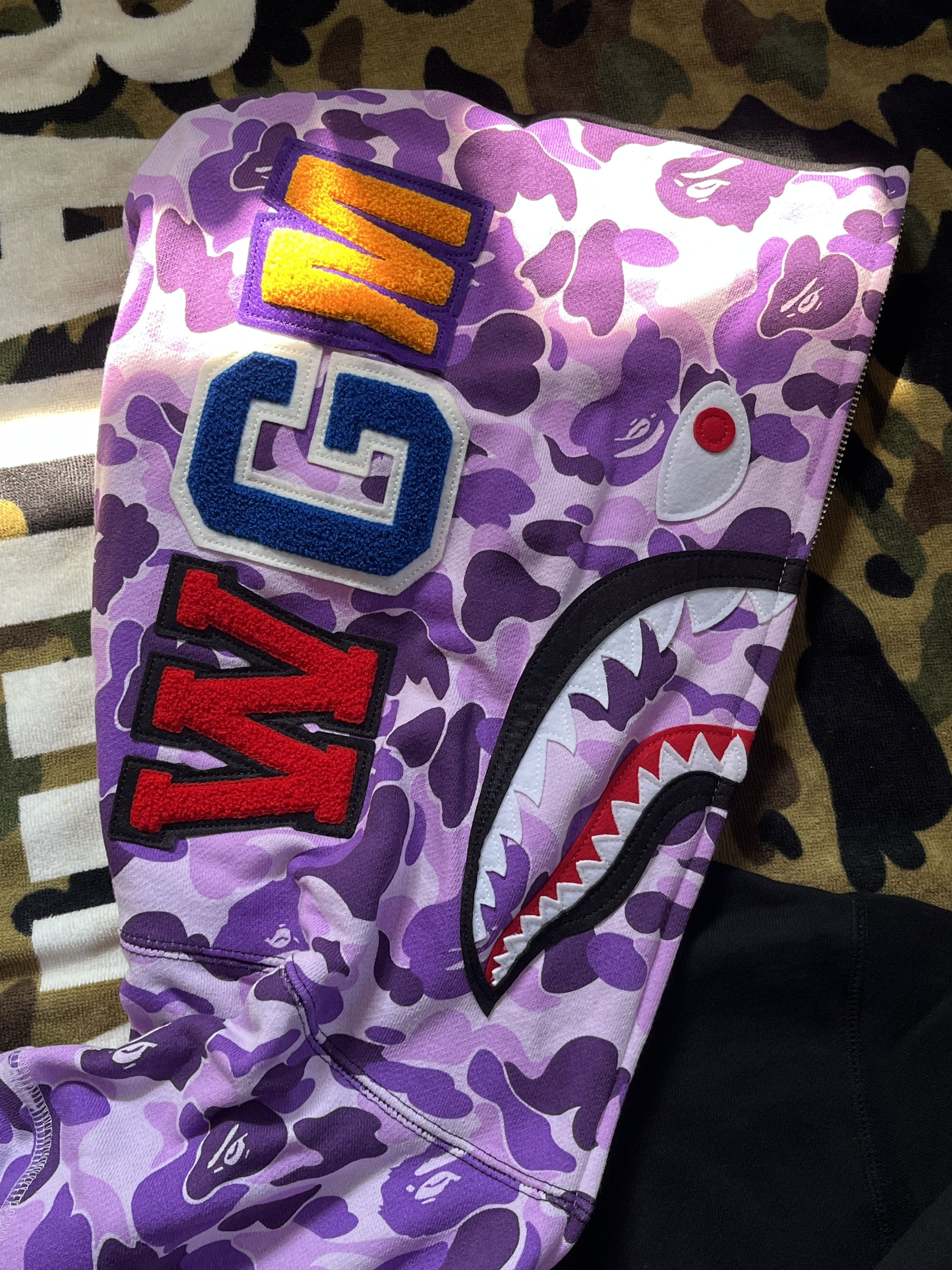 Bape BAPE TAIPEI 14TH ANNIVERSARY SHARK FULL ZIP HOODIE Size US XL / EU 56 / 4 - 13 Thumbnail