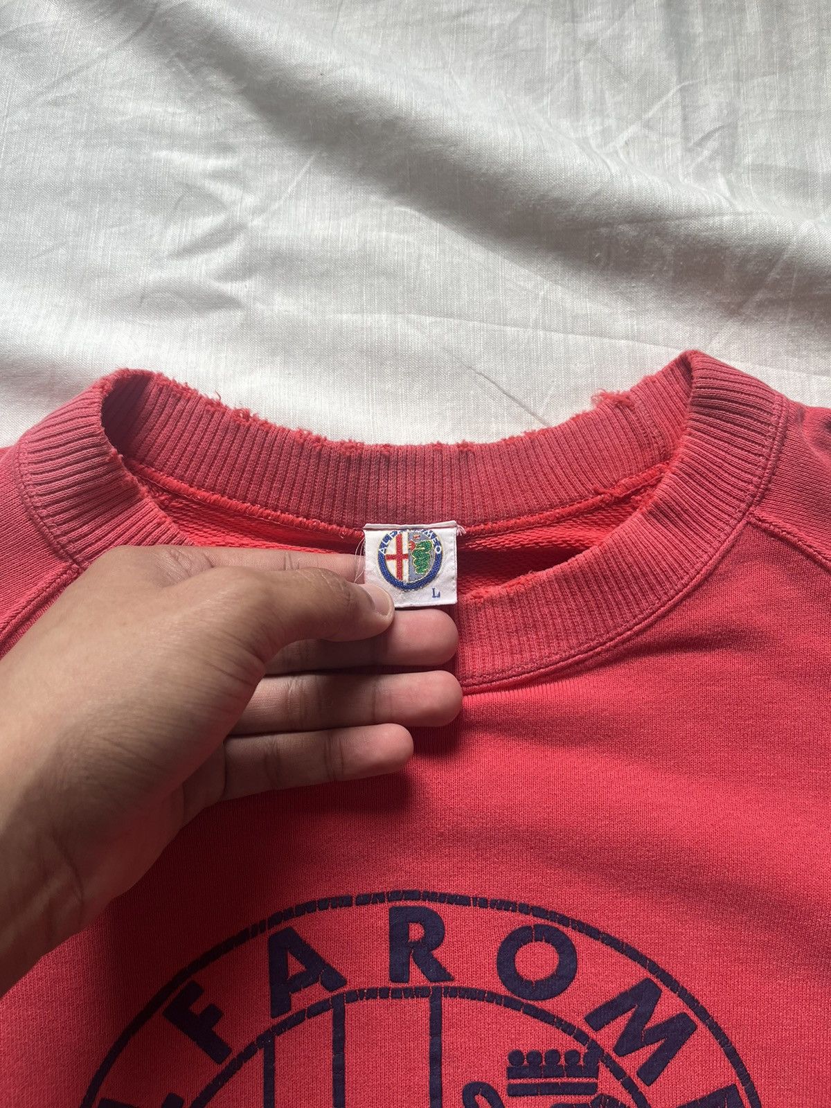 NASCAR Alfaromeo Distressed Sweatshirt Big Logo Size US L / EU 52-54 / 3 - 13 Thumbnail