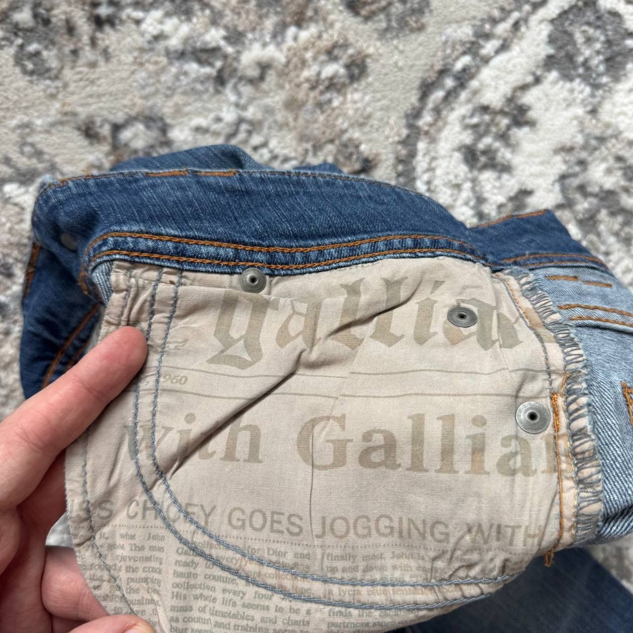 John Galliano John Galliano Vintage Slim Glitter Jeans Size US 26 / EU 42 - 9 Thumbnail
