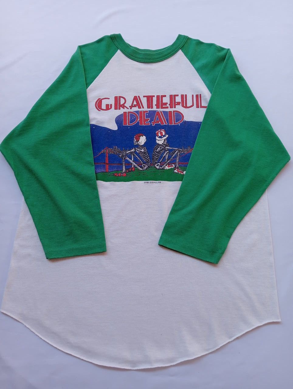 Grateful Dead Vintage 80's Grateful Dead American Rock Band 1982 Tshirt Size US L / EU 52-54 / 3 - 1 Thumbnail