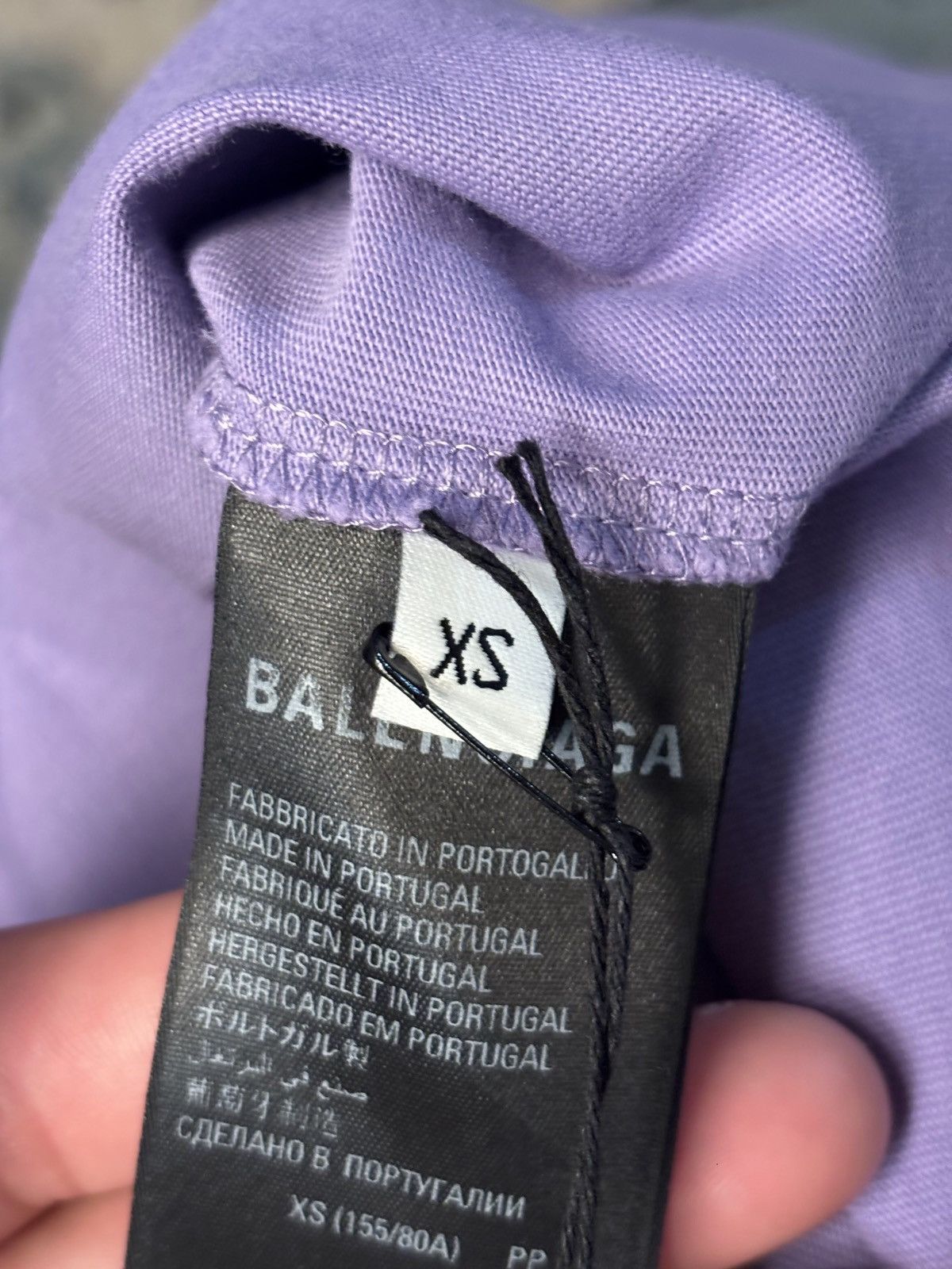 Balenciaga Balenciaga Oversized Distressed T Shirt Size XS Fits XL-XXL Size US XL / EU 56 / 4 - 8 Thumbnail