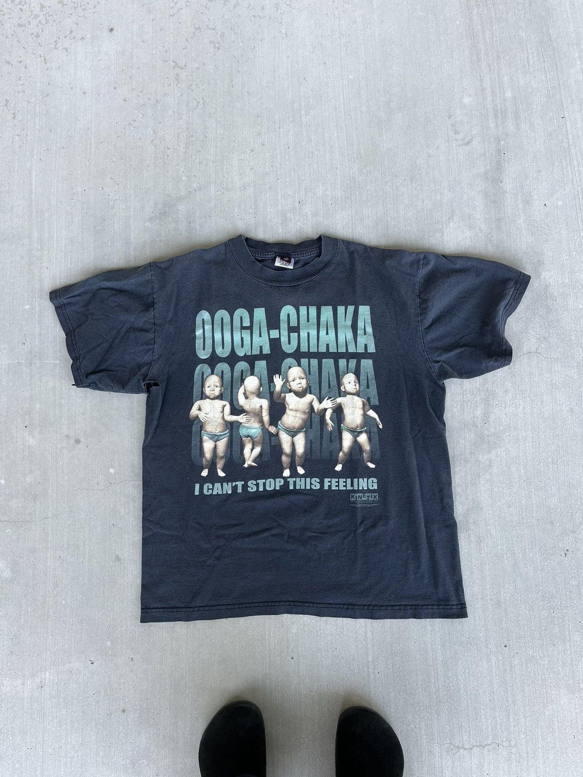 Vintage vintage 90s ooga-chaka band tee Size US L / EU 52-54 / 3 - 1 Thumbnail