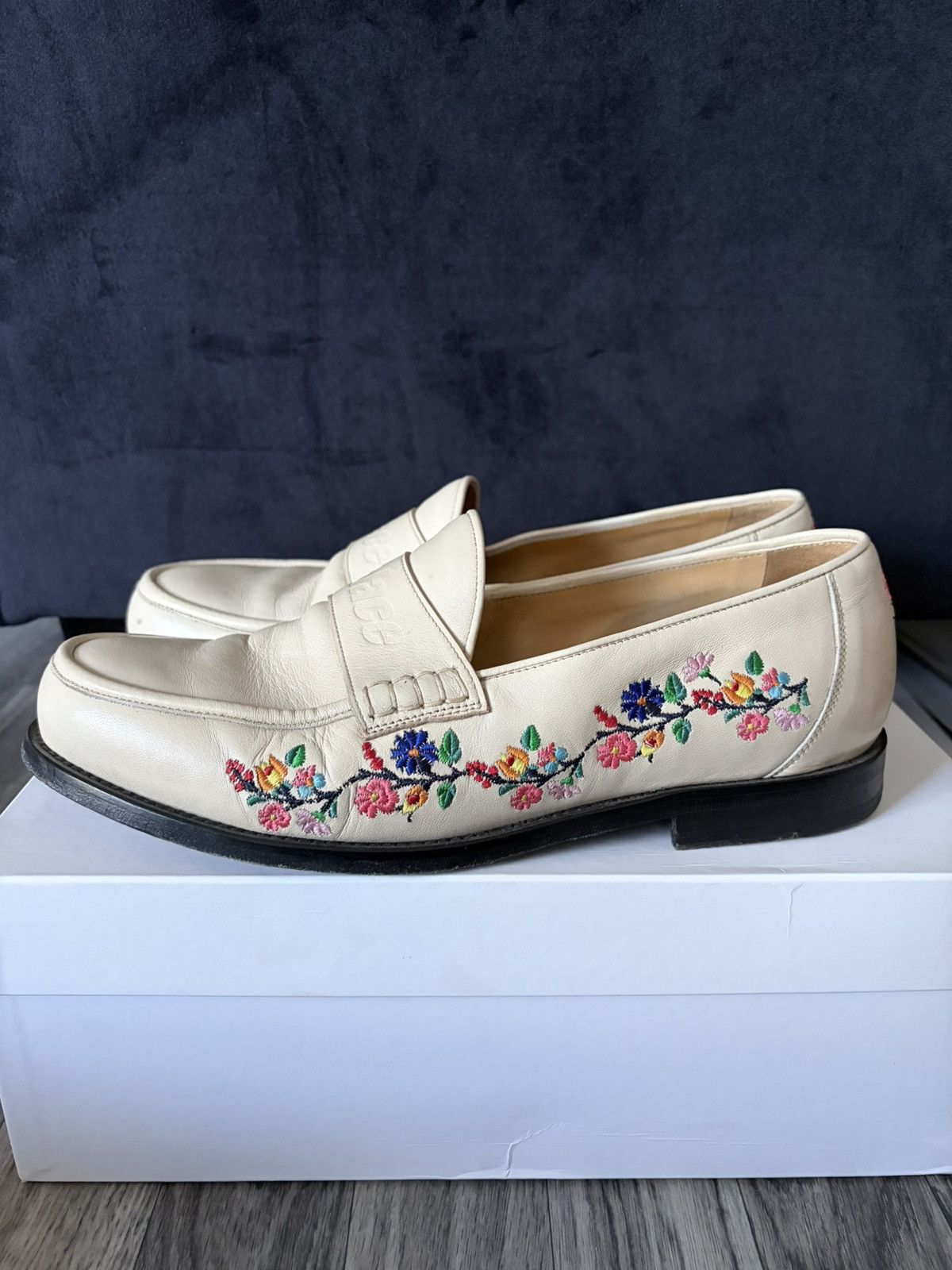 Palace Flower Stitch Loafer Size US 10 / EU 43 - 1 Thumbnail