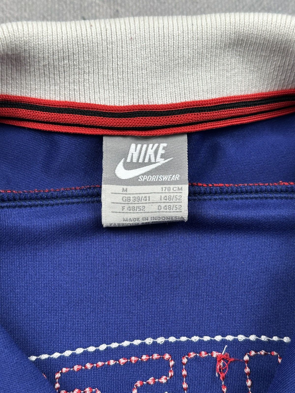 Nike Vintage Nike Manchester United Track Jacket 90s Y2K Blue M Size US M / EU 48-50 / 2 - 14 Thumbnail