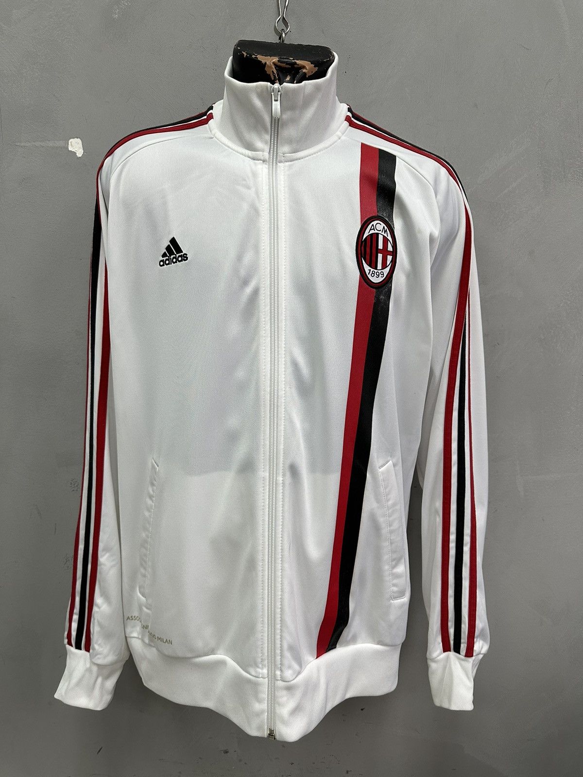 Adidas Vintage Adidas AC Milan Football Jacket Soccer White Maglia Size US L / EU 52-54 / 3 - 1 Thumbnail