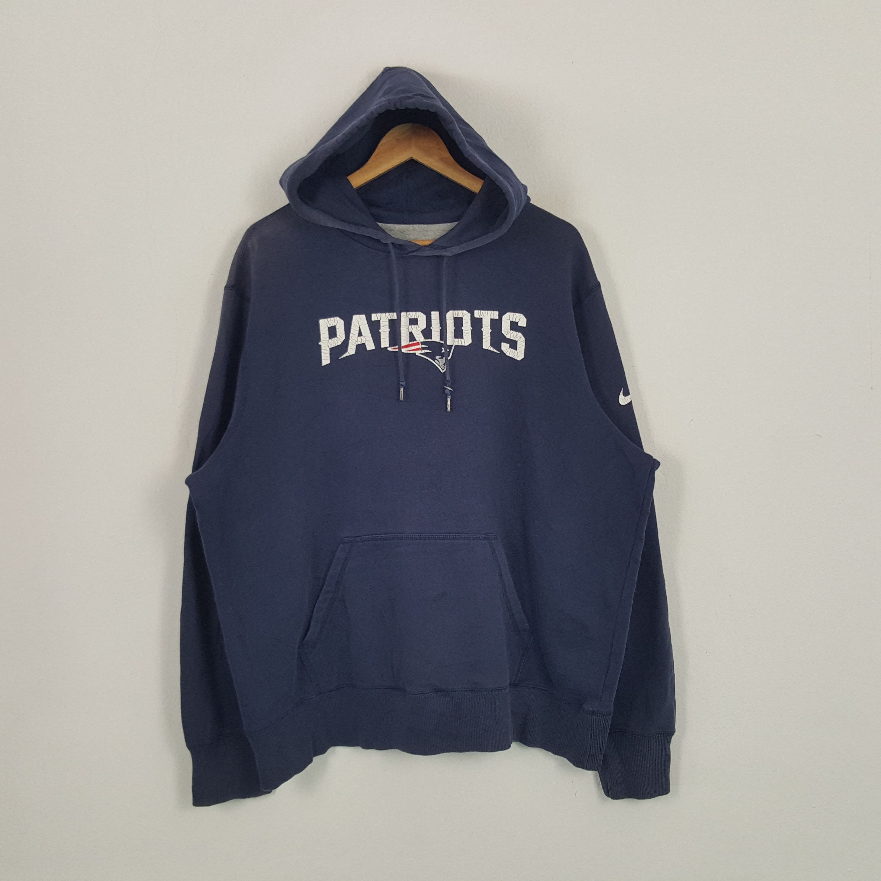 NFL × Nike × Vintage Vintage Nike Patriots American Football Team Hoodies Size US XXL / EU 58 / 5 - 1 Thumbnail