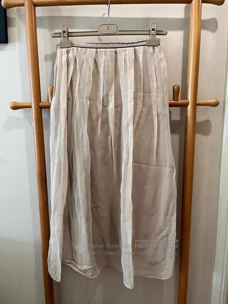 Brunello Cucinelli Brunello Cucinelli Studded Tulle Skirt Size 24" / US 00 / IT 34 - 1 Thumbnail