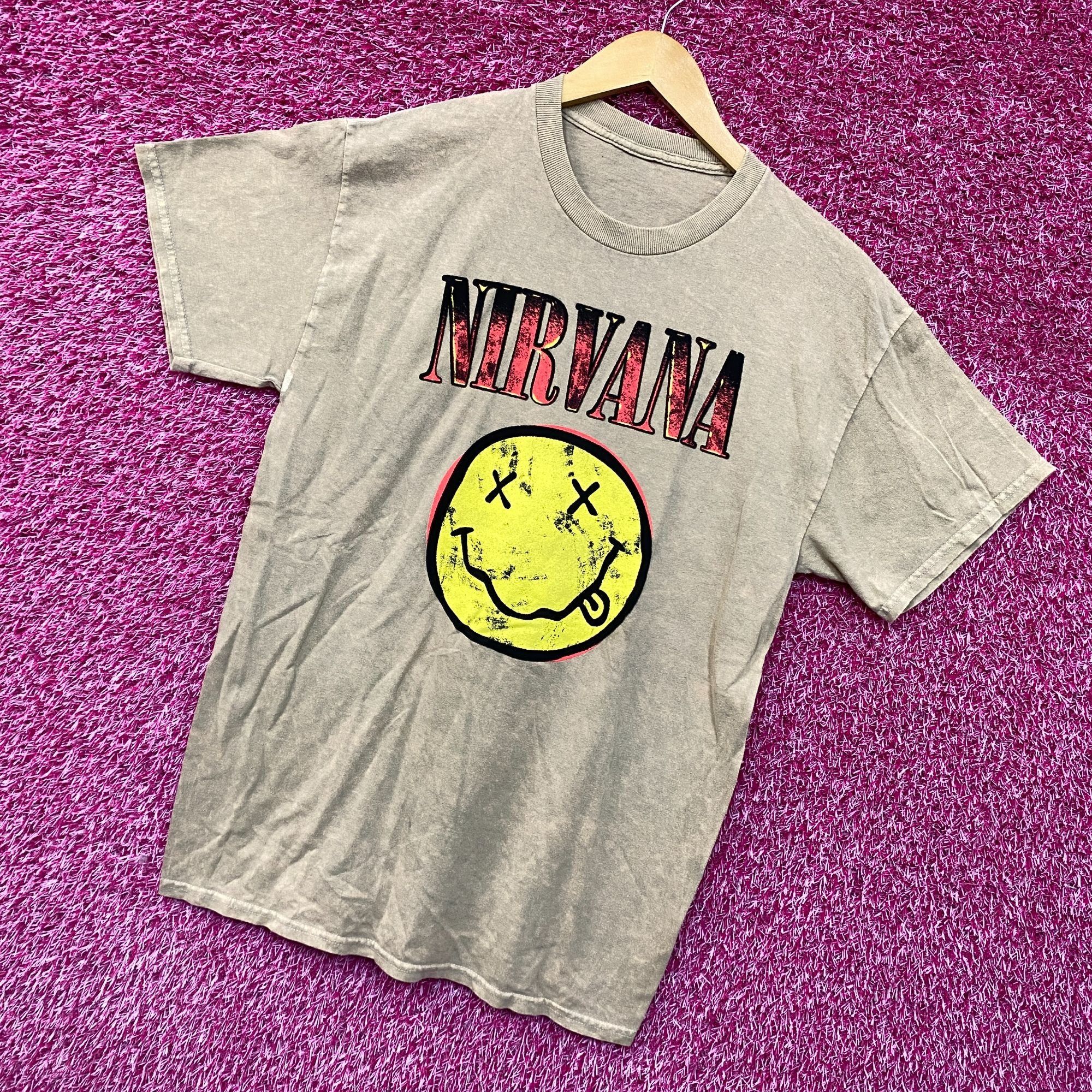 Nirvana Nirvana Nevermind Grunge Rock Tshirt size Medium Size US M / EU 48-50 / 2 - 3 Thumbnail