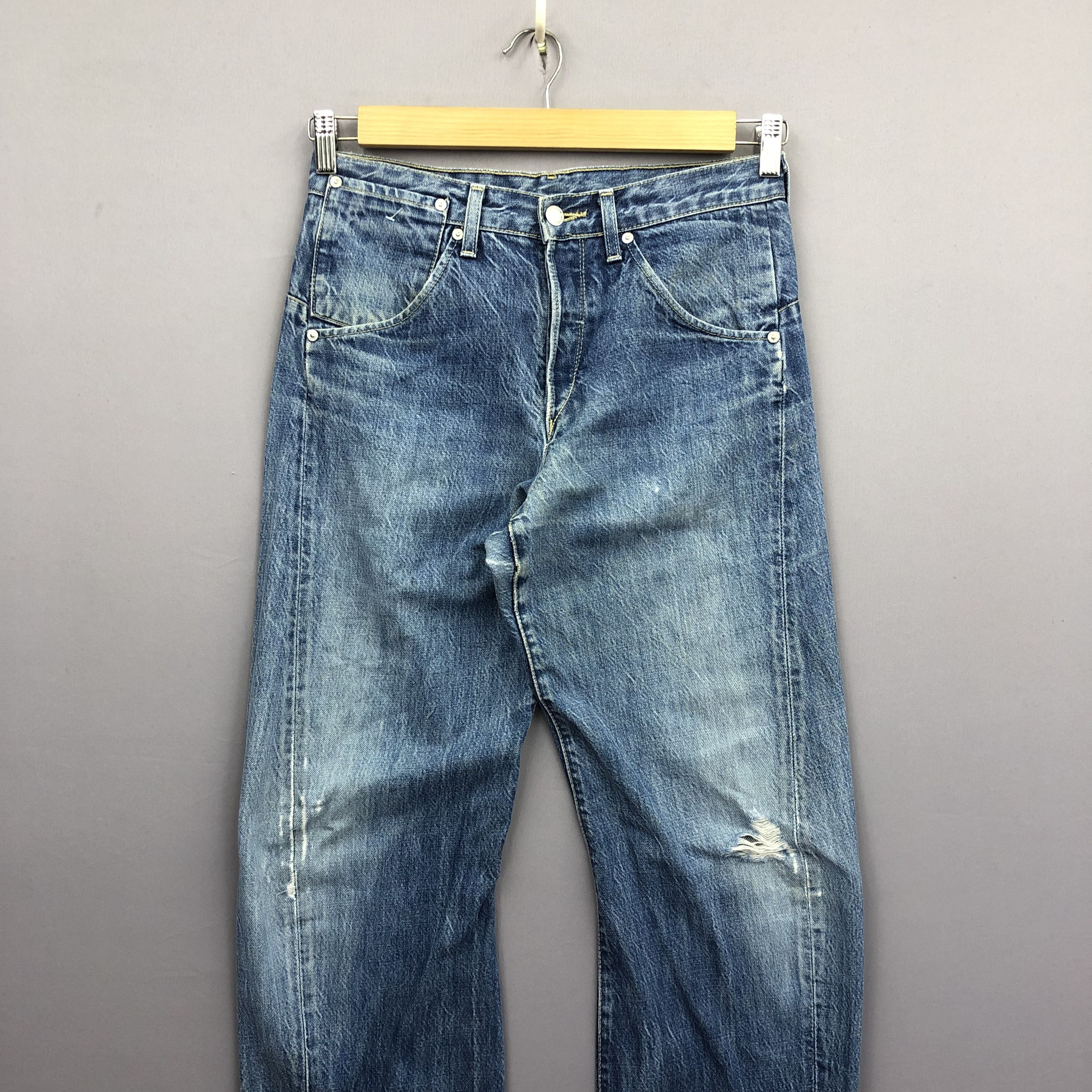 Levi's × Vintage Vintage Levis Engineered Distressed Jeans Levi's Faded Denim Size US 30 / EU 46 - 4 Thumbnail