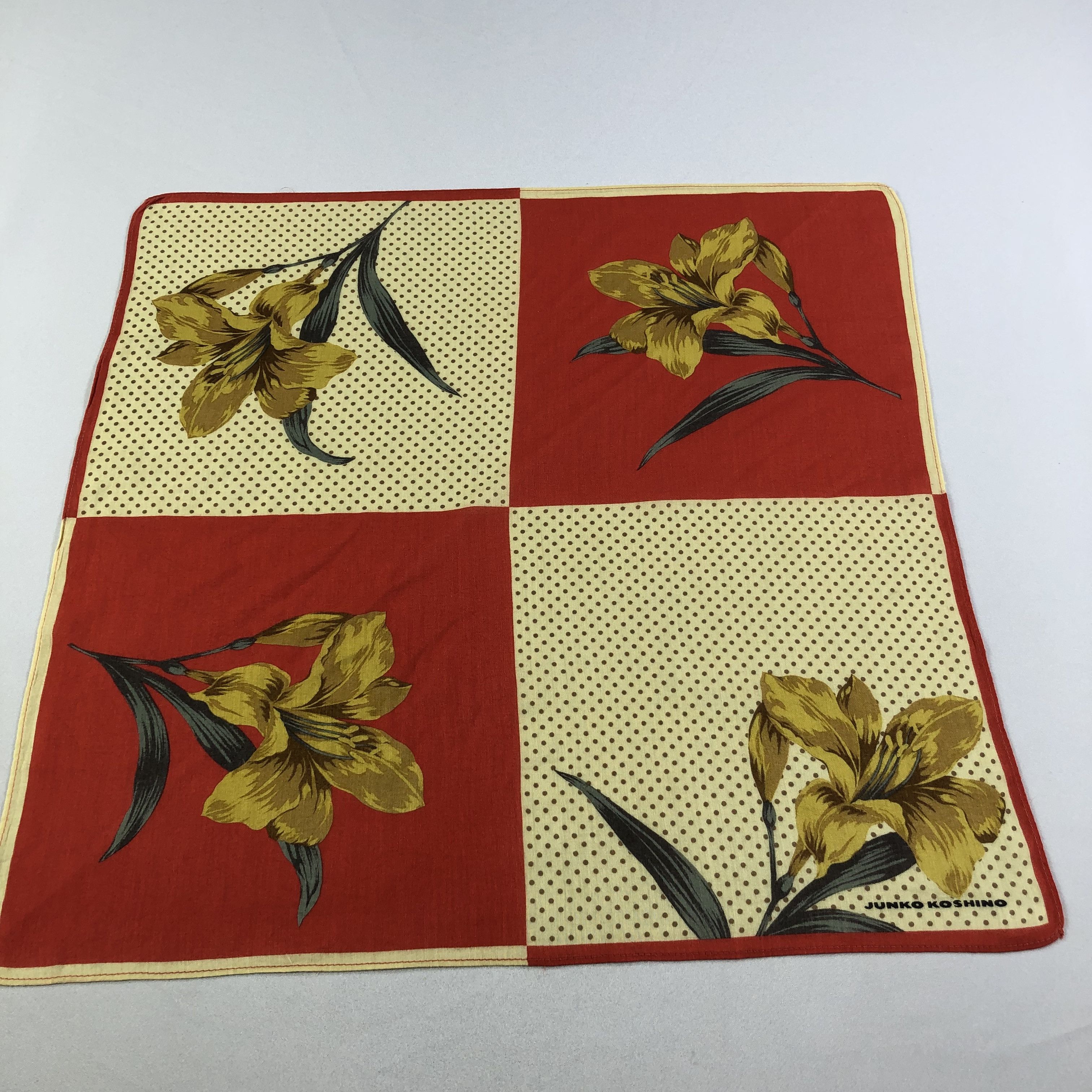 Mr. Junko Junko Koshino Handkerchief Neckerchief Bandana H1799 Size ONE SIZE - 1 Thumbnail