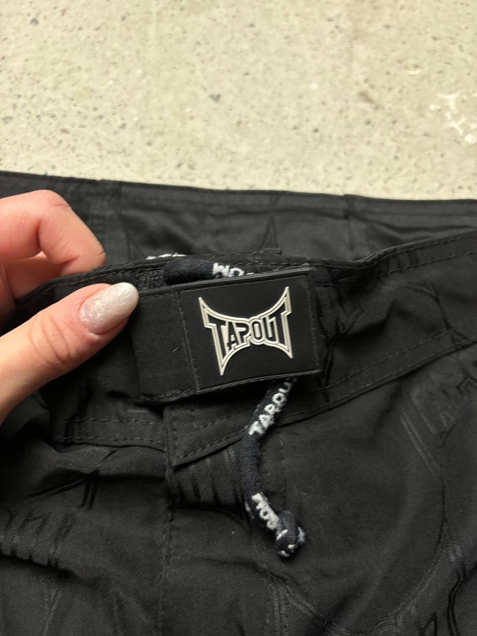 Japanese Brand × Vintage Vintage Y2K Venum Monogram Baggy Sport Shorts Snake logo Size US 40 / EU 56 - 2 Thumbnail