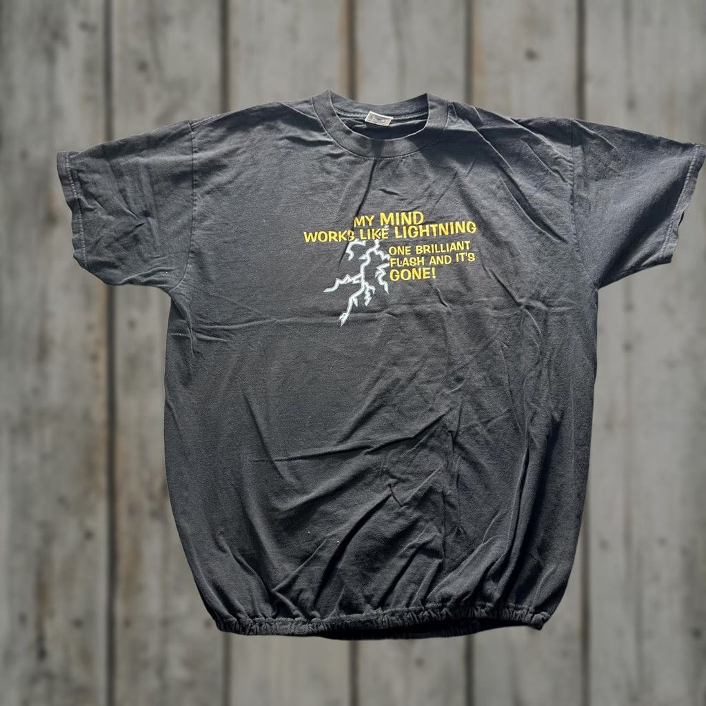 Delta Delta Shirt Mens XL Black Pro Weight Lightning Graphic Tee Crewneck Cotton Size US XL / EU 56 / 4 - 1 Thumbnail
