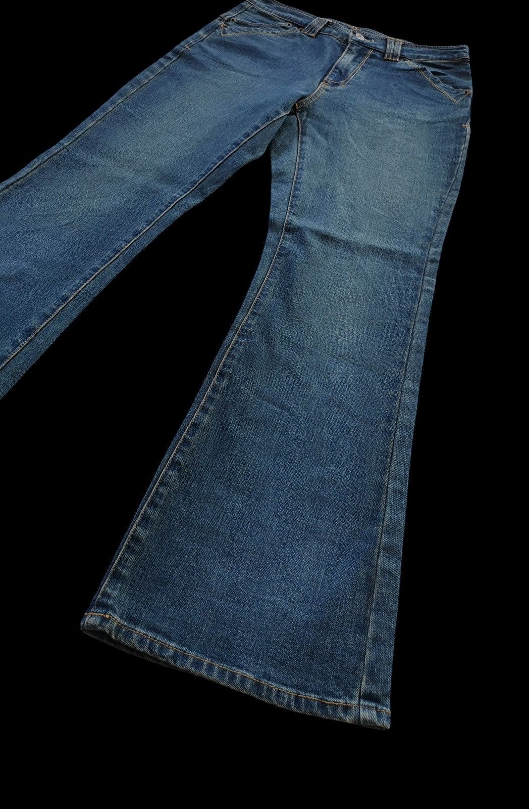 Levi's Vintage Elephant Ear Flare Bell Bottom Jeans Size US 30 / EU 46 - 1 Thumbnail