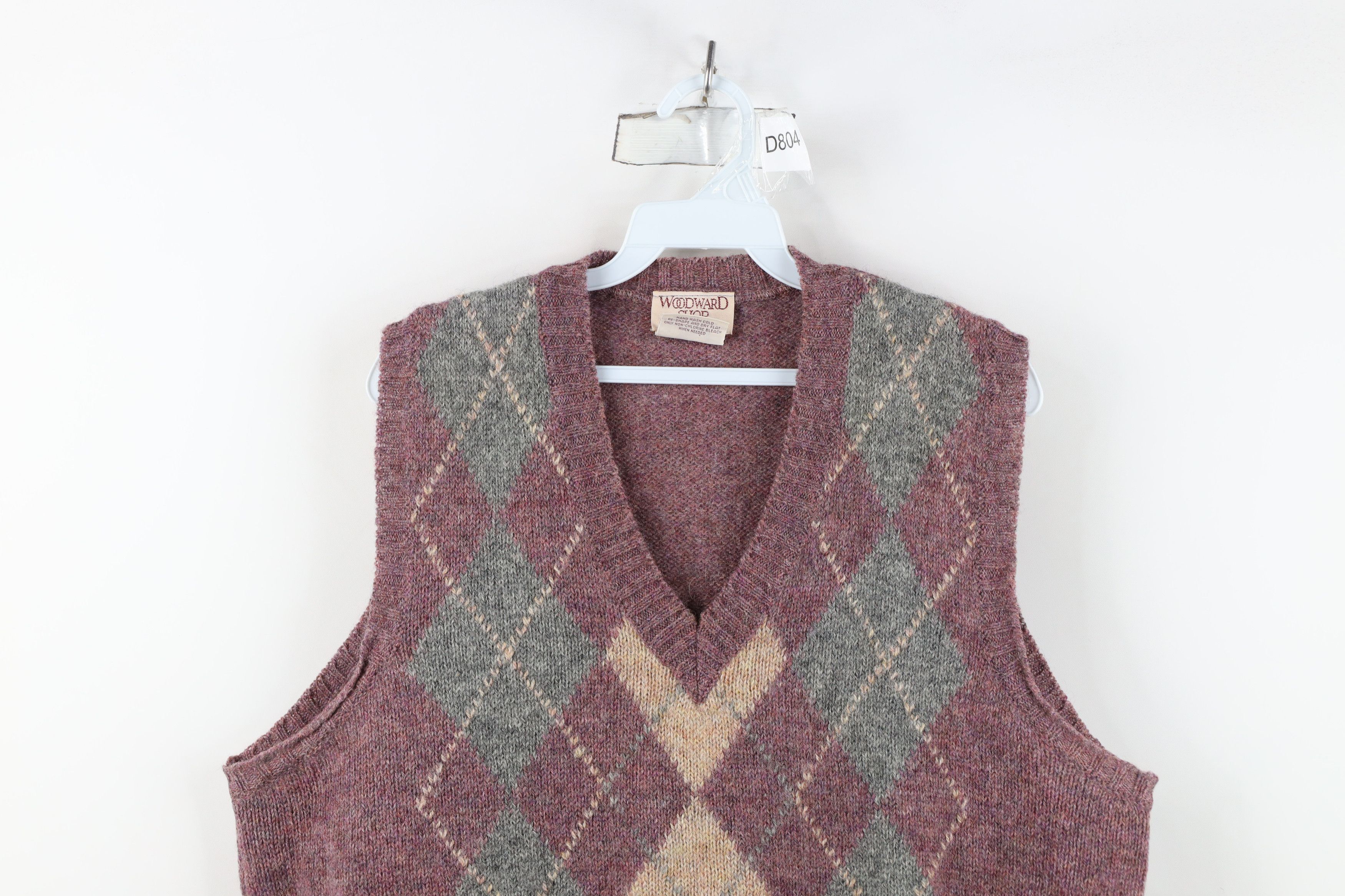 Vintage Vintage 70s Streetwear Wool Knit Diamond Argyle Sweater Vest Size US XL / EU 56 / 4 - 2 Thumbnail